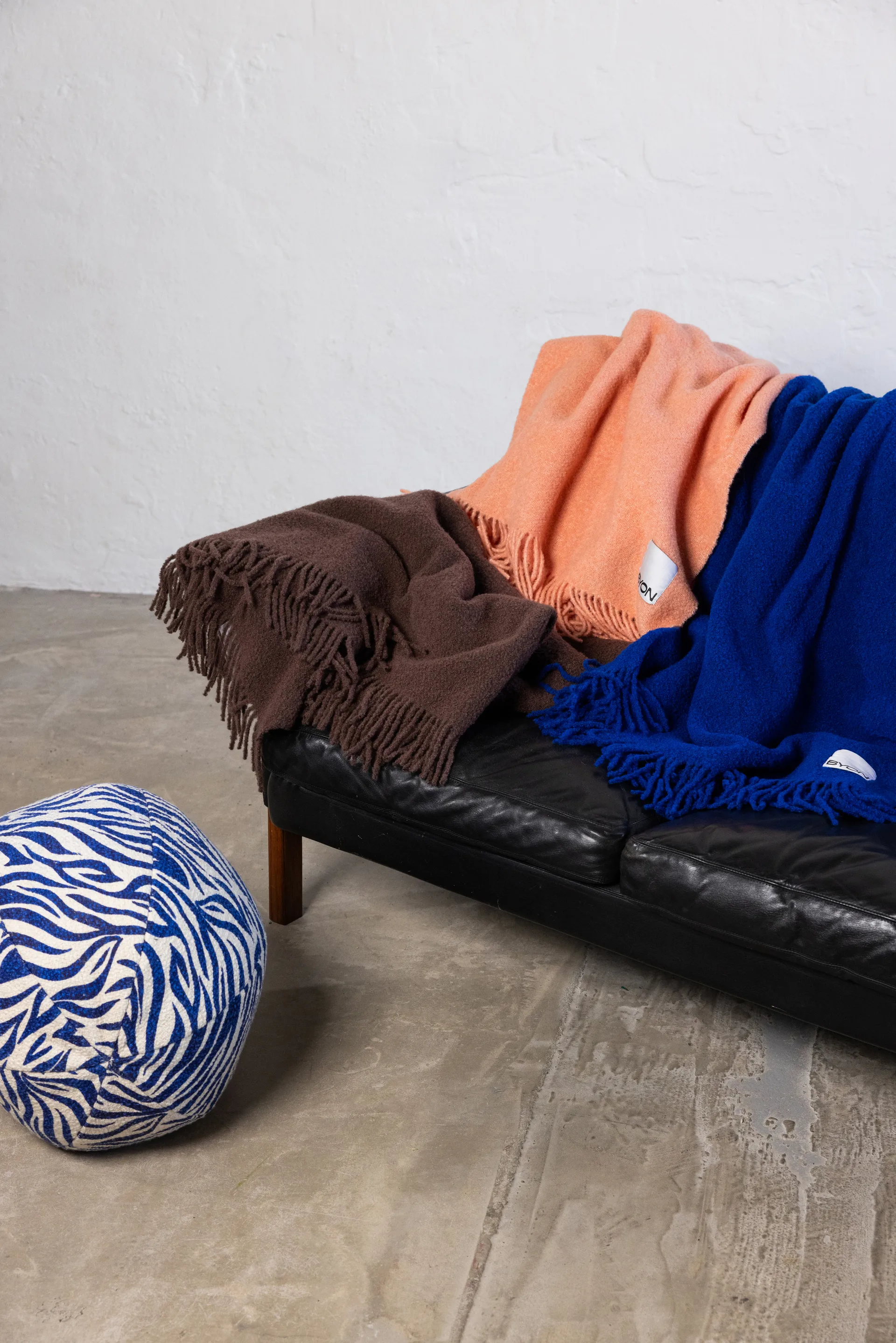 Cojín Anima Ø35 cm, Zebra-azul Byon