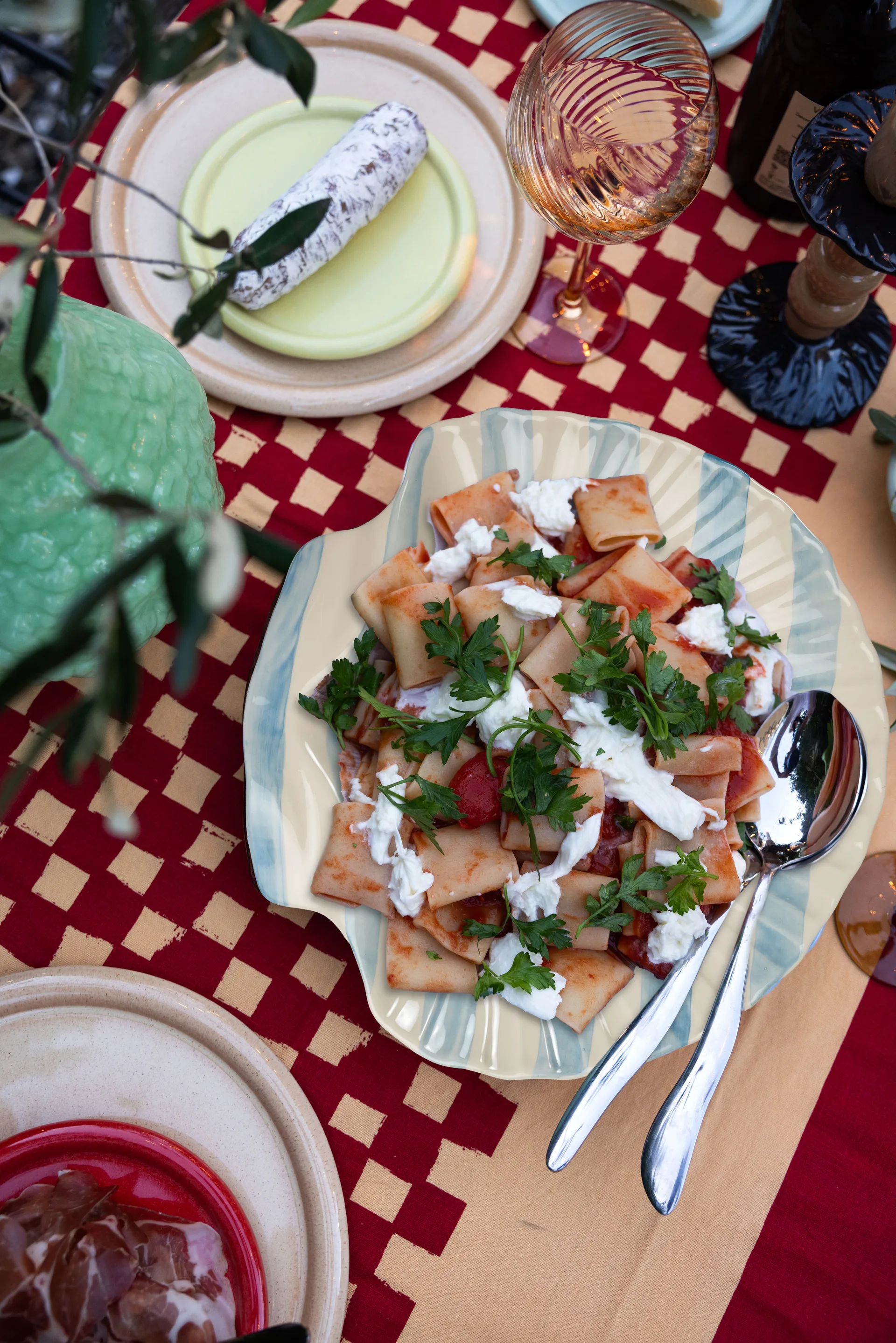 Fuente de servir Armona stripe 32x32,5 cm, Azul claro-blanco Byon