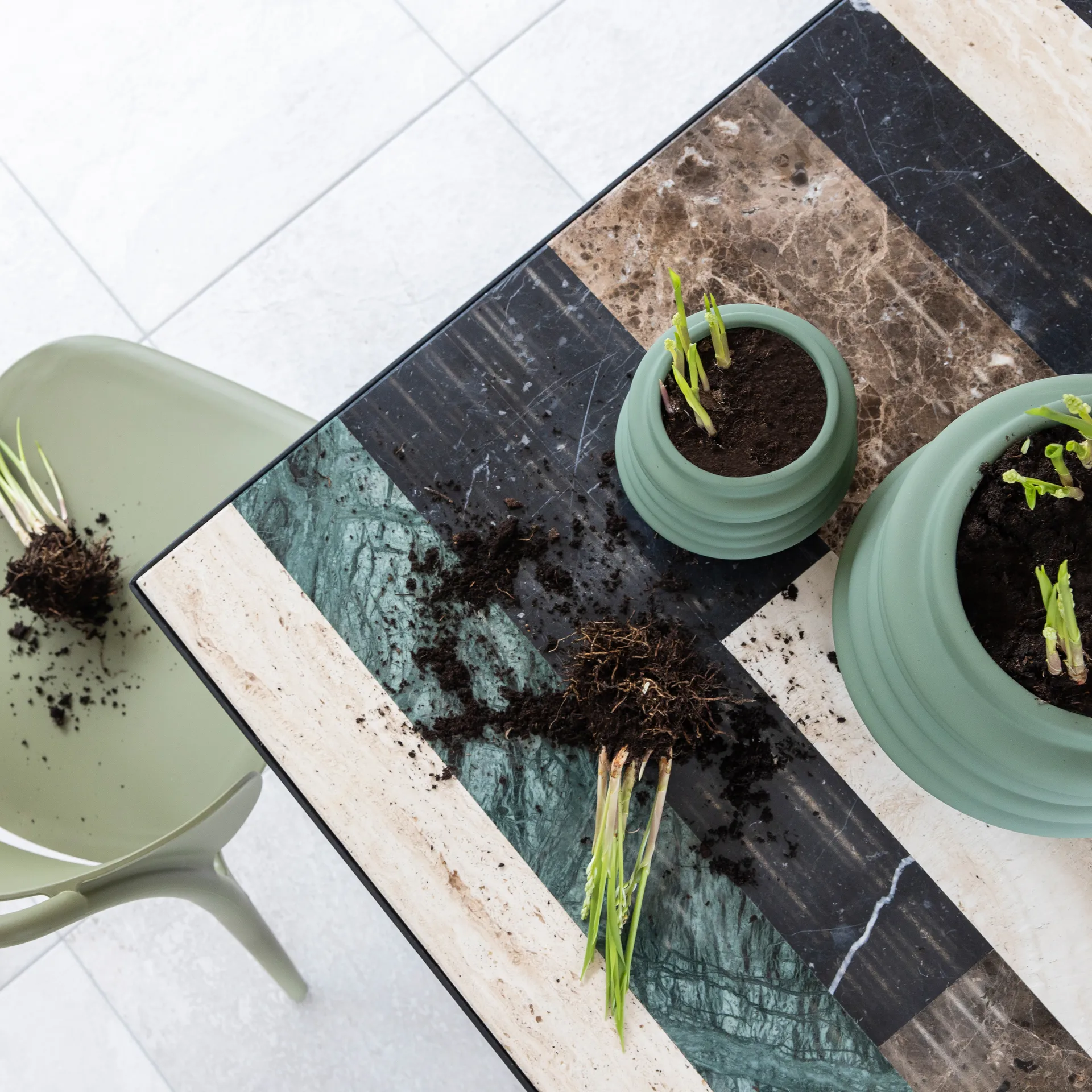 Jarrón Mila 15 cm, verde Byon