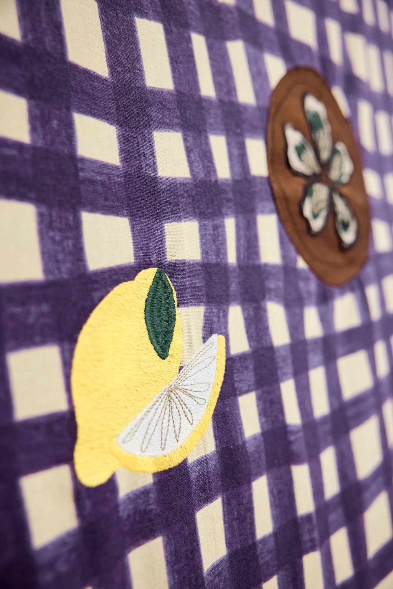 Mantel Sera, Ciruela (morado), 150x280 cm Byon
