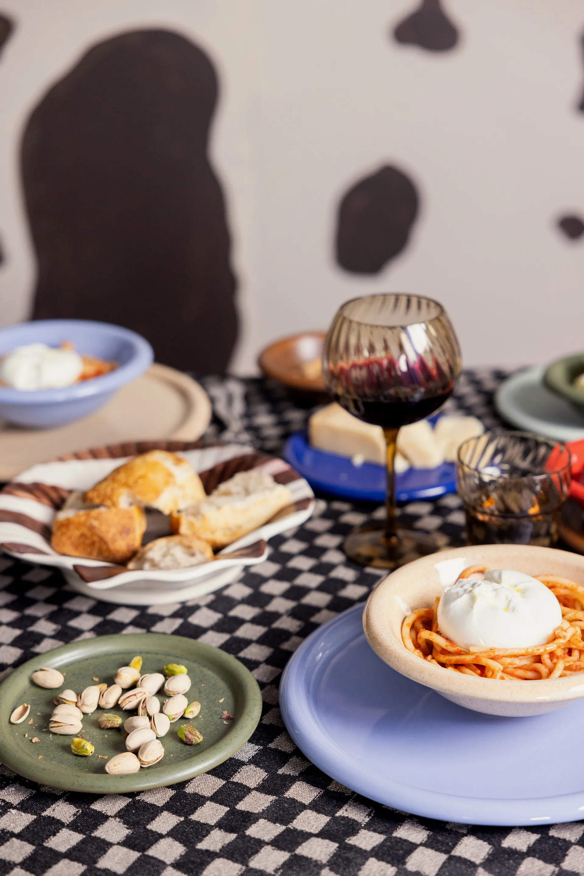 Plato Armona stripe 23,5x23,5 cm, Marrón oscuro-blanco Byon