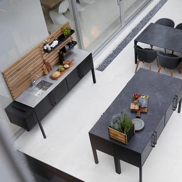 Cocina exterior Drop - Lava grey, incl. encimera y grifo & pared de teca - Cane-line