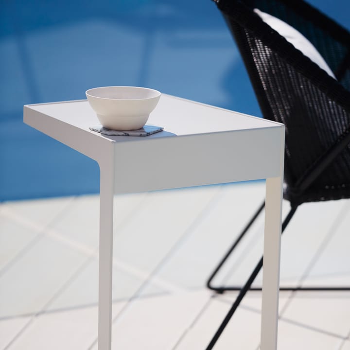 Mesa auxiliar Time Out, White Cane-line