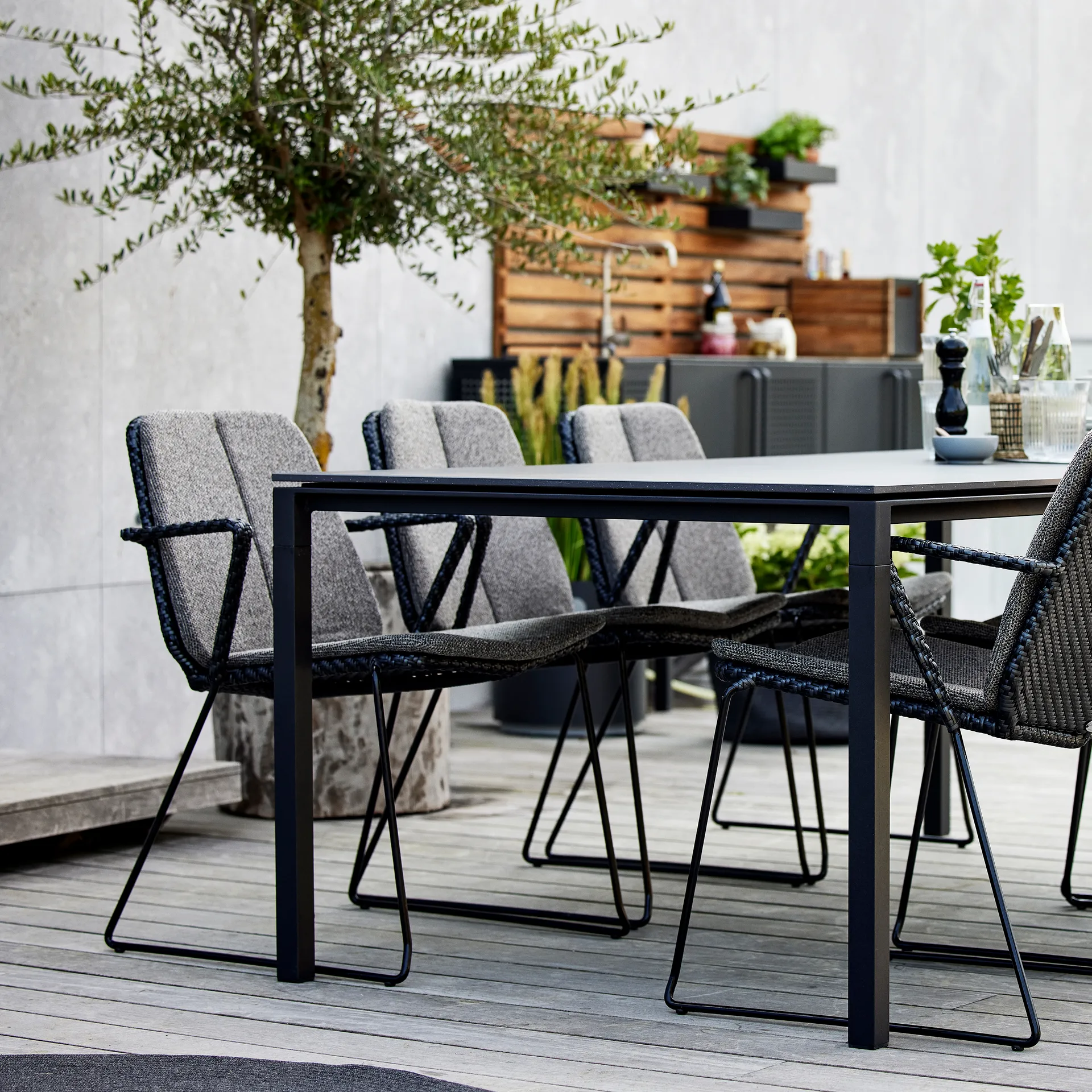 Mesa Pure 200x100 cm Basalt grey-lava grey,  Cane-line
