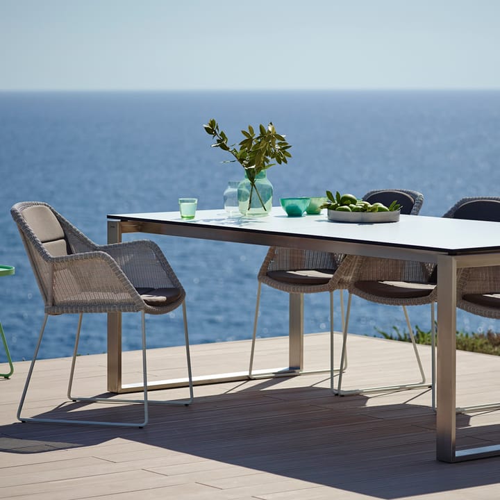 Silla con reposabrazos Breeze, White grey Cane-line