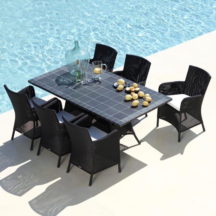 Silla con reposabrazos Hampsted weave, Black Cane-line