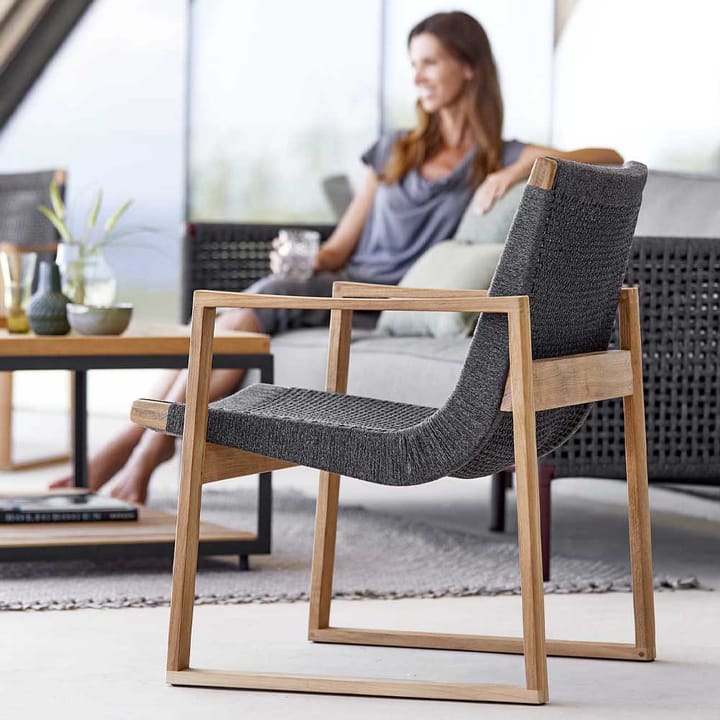 Sillón lounge Endless - Dark grey, teakstativ - Cane-line