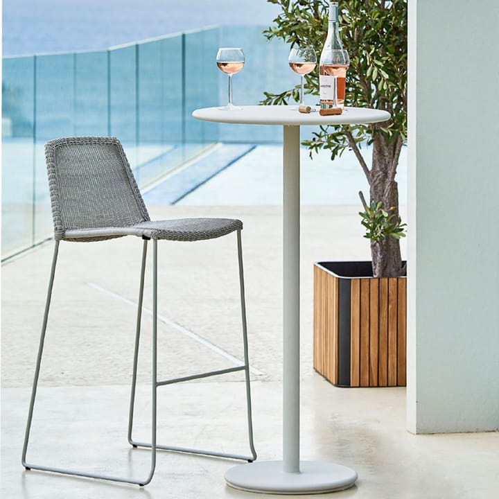 Taburete alto Breeze, Black Cane-line