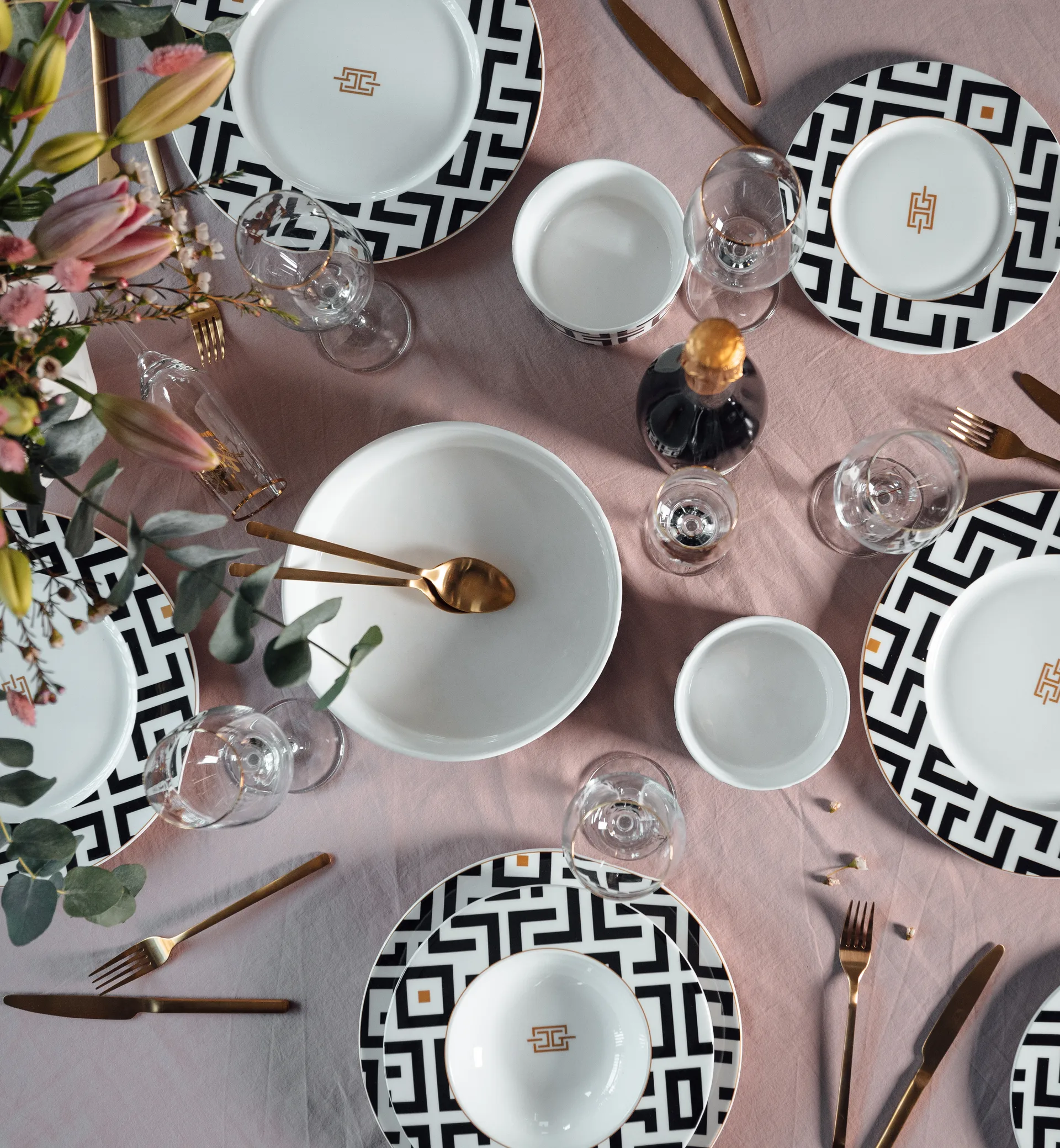 Bol DECO 1,5 L, blanco-negro Carolina Gynning