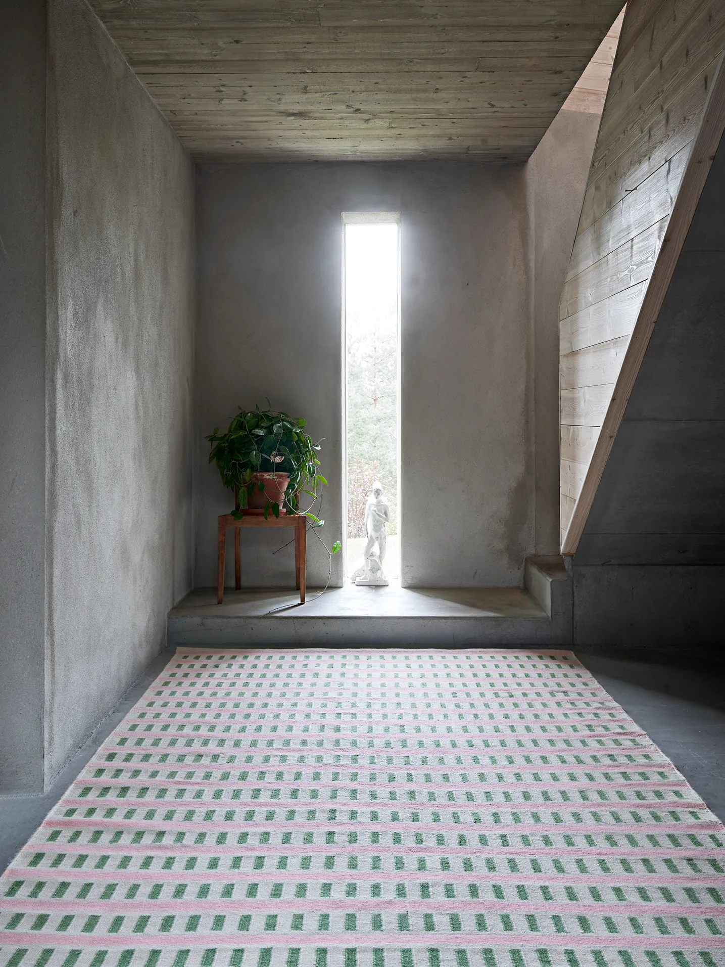 Alfombra de lana Ladakh, Offwhite-green-pink, 230x320cm Chhatwal & Jonsson