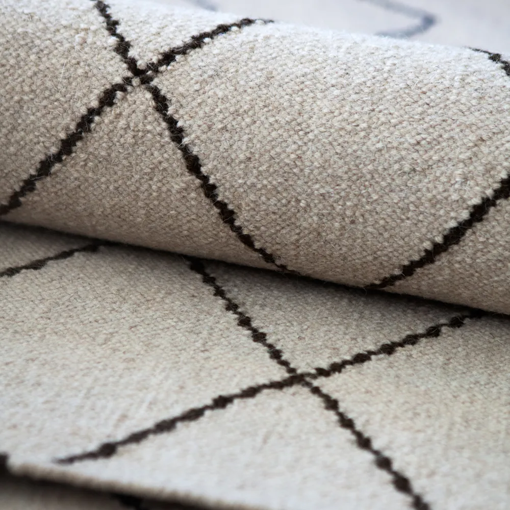 Alfombra Diamond, Dark grey/off white-230x336 cm Chhatwal & Jonsson