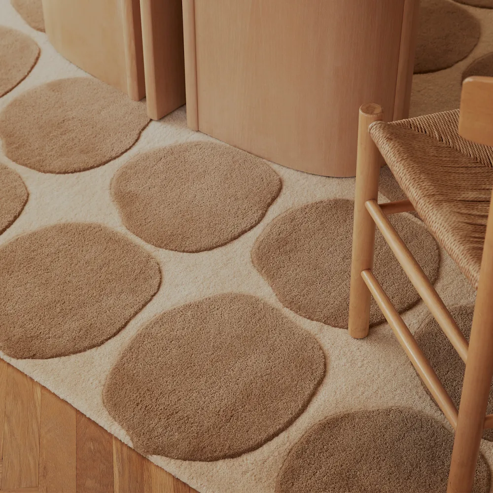 Alfombra Dots, Light khaki/light beige, 180x270 cm Chhatwal & Jonsson