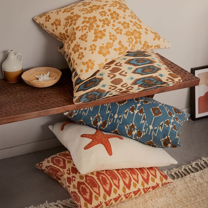 Cojín Ikat Goa, Light beige/rose/apricot-40 cm Chhatwal & Jonsson