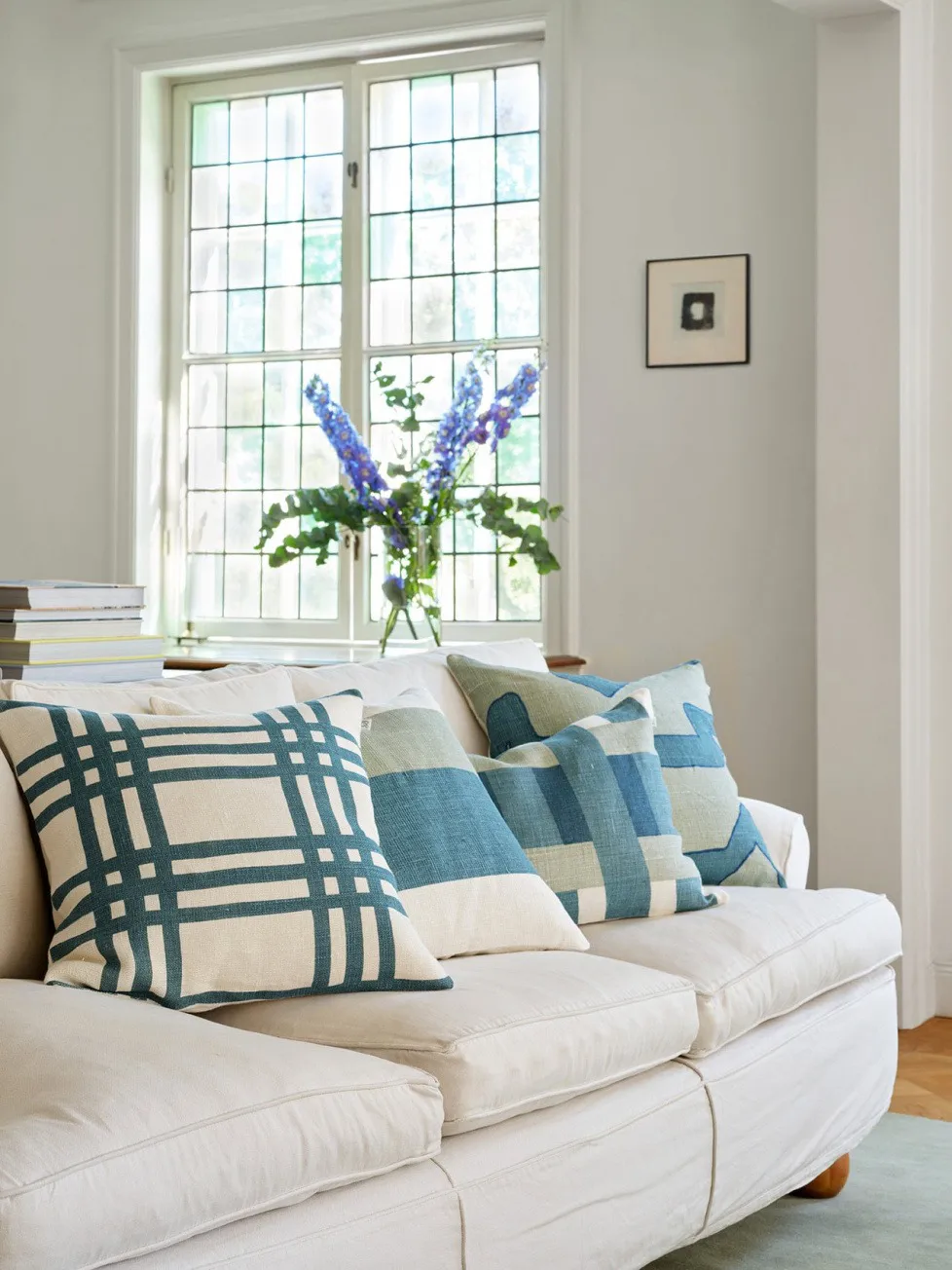Funda de cojín Benaras, Heaven blue-aqua-palace blue, 40x60 cm Chhatwal & Jonsson