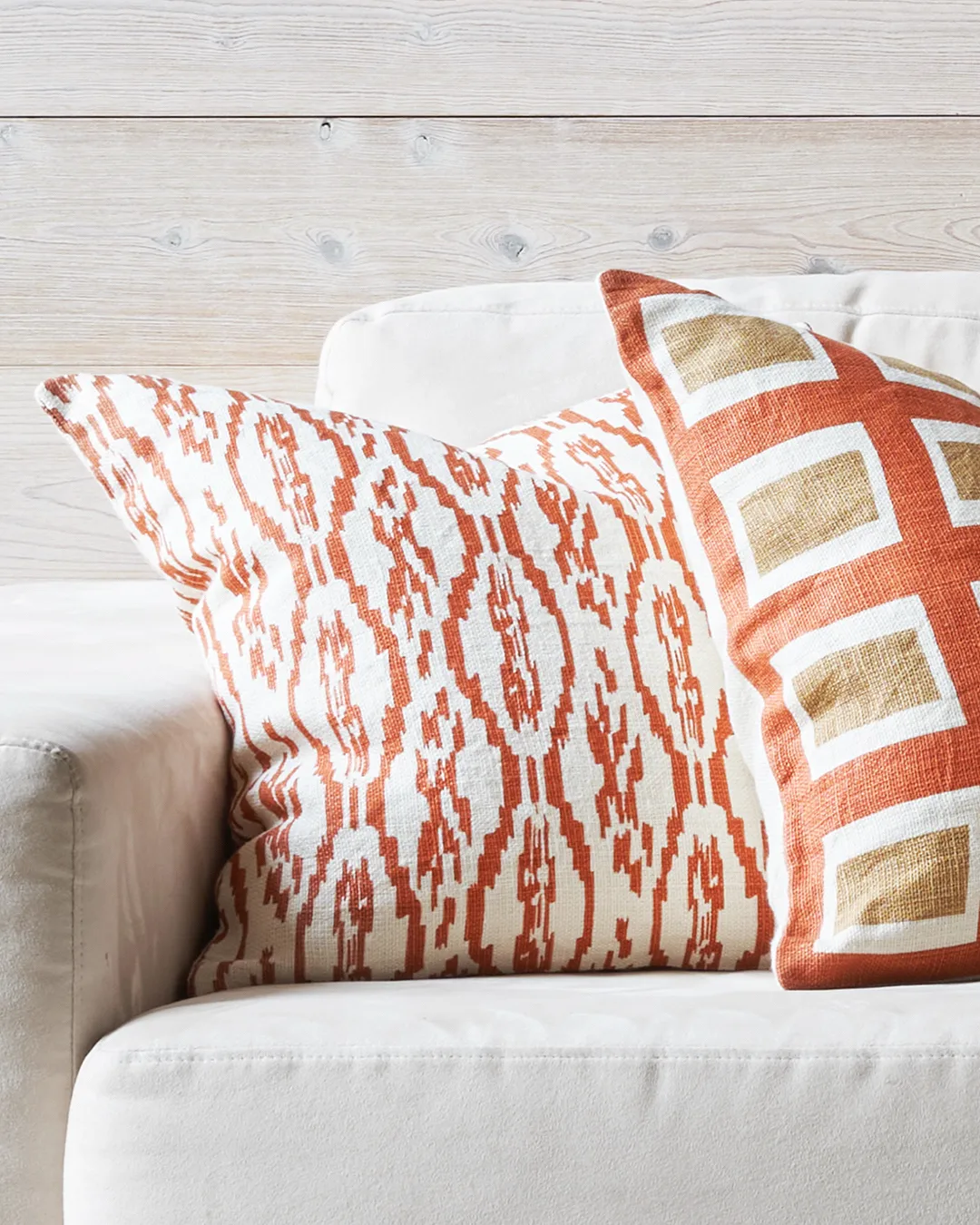 Funda de cojín Hira 50x50 cm, Apricot Orange/Khaki Chhatwal & Jonsson