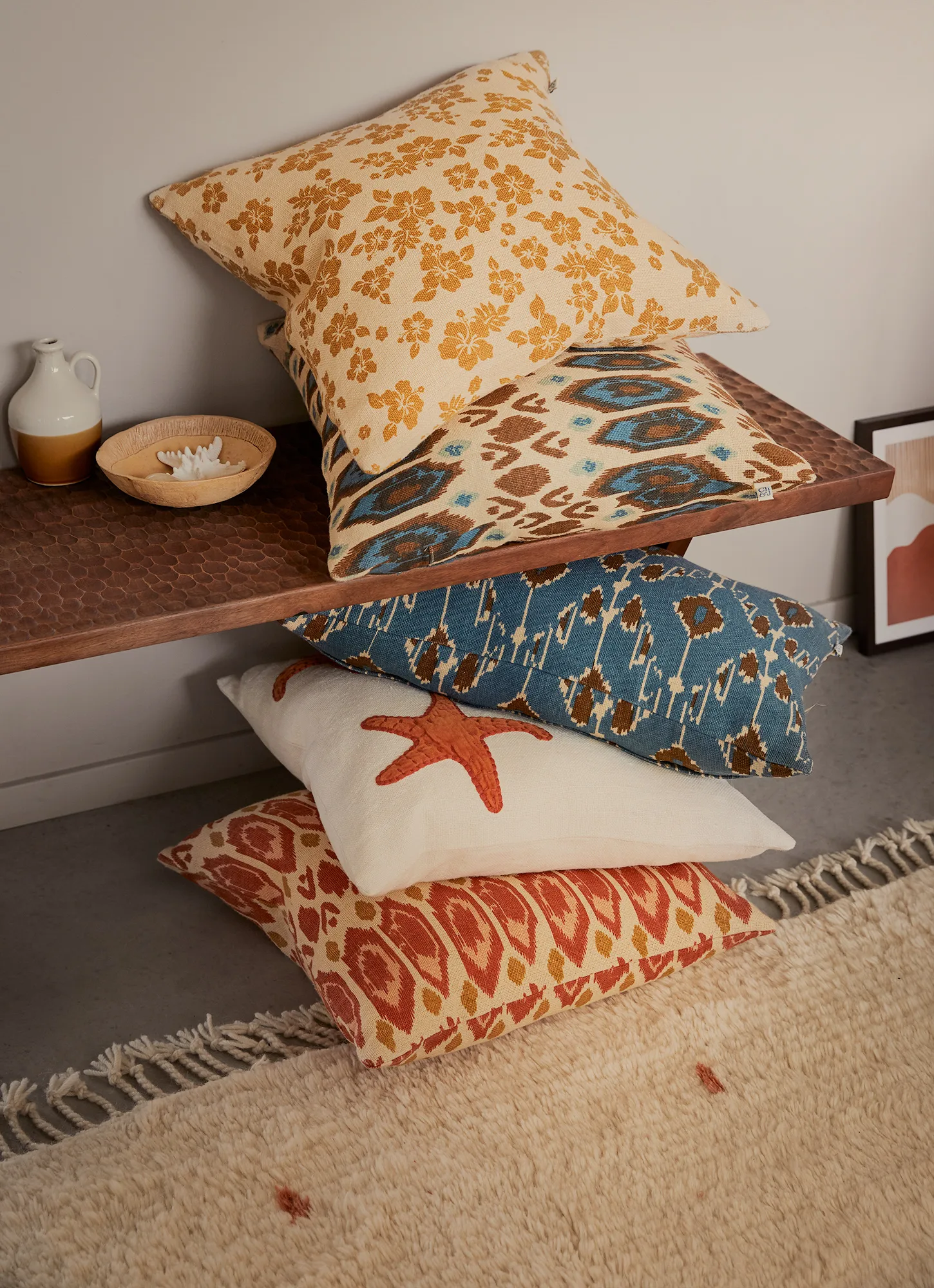 Funda de cojín Ikat Bombay 50x50 cm, Taupe-heaven blue-aqua Chhatwal & Jonsson