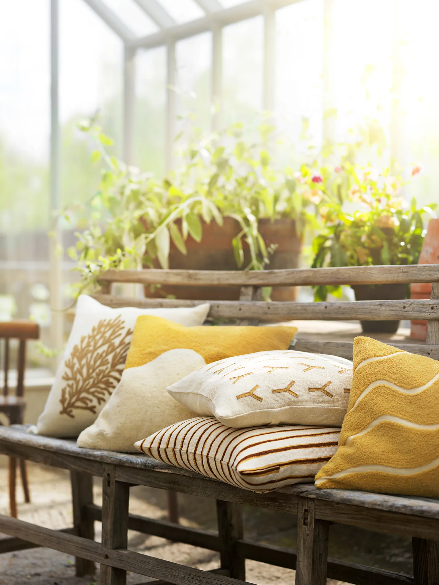 Funda de cojín Jaipur Stripe 50x50 cm, Khaki-taupe Chhatwal & Jonsson