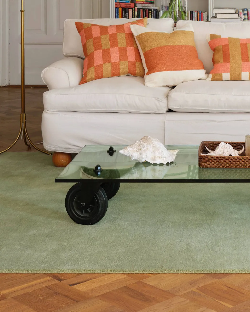 Funda de cojín Kumar 50x50 cm, Khaki-apricot orange Chhatwal & Jonsson