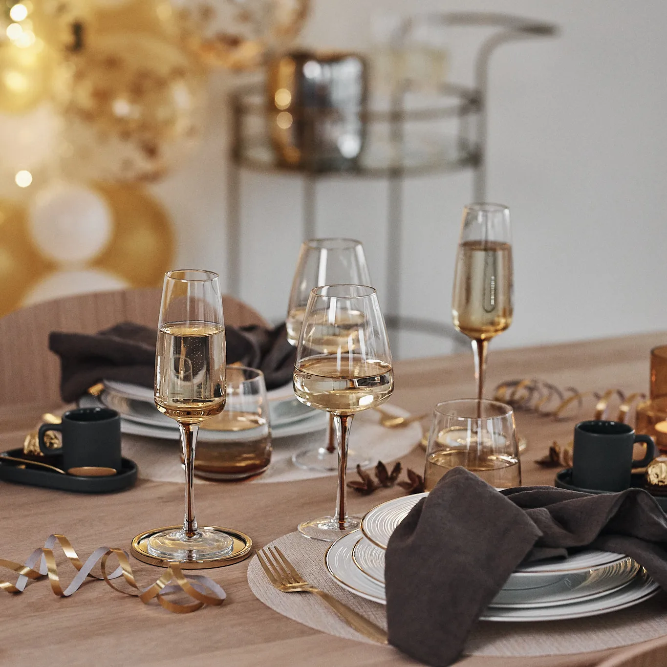 4 Posavasos Moon, Latón Classic Collection