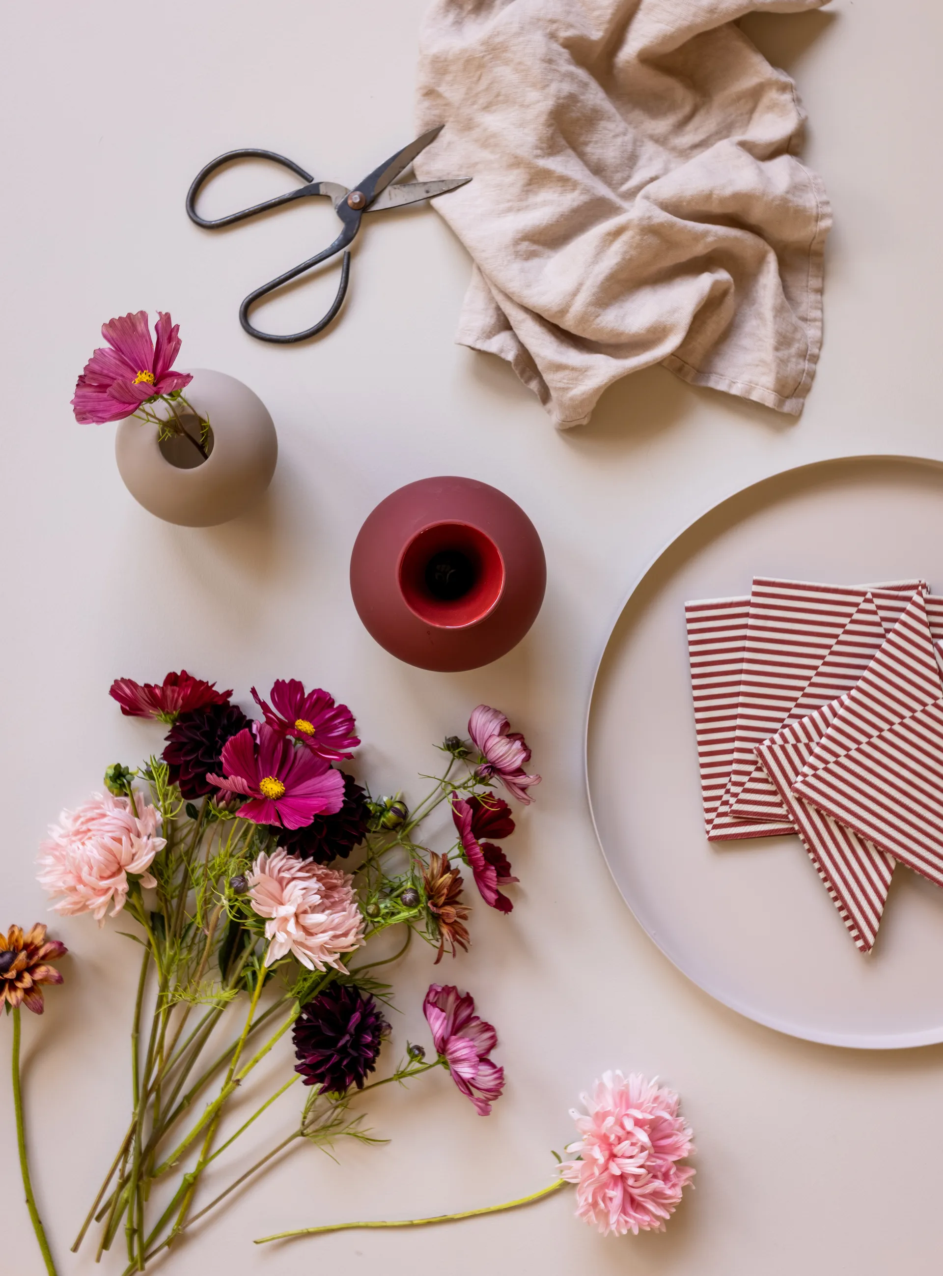 20 Servilletas Broken Lines 33x33 cm, Berry-white Cooee Design