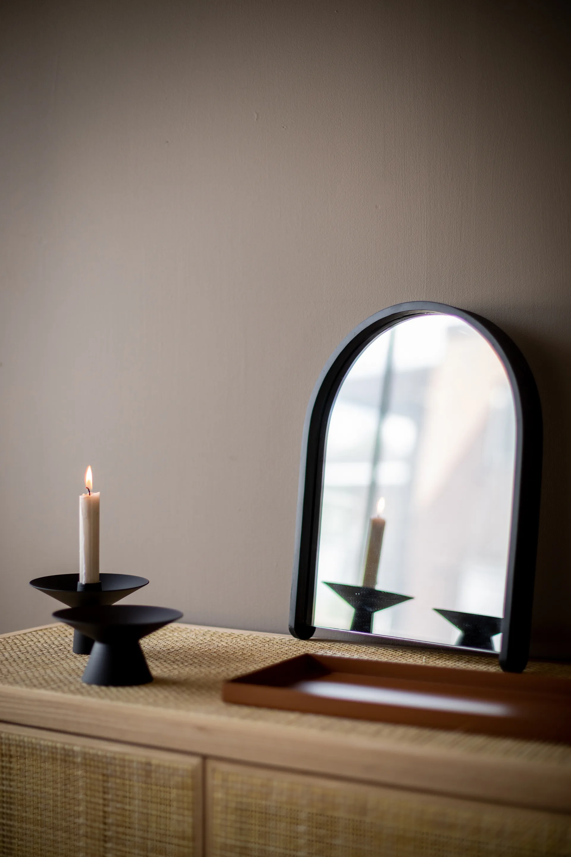 Candelabro Uma, Black Cooee Design