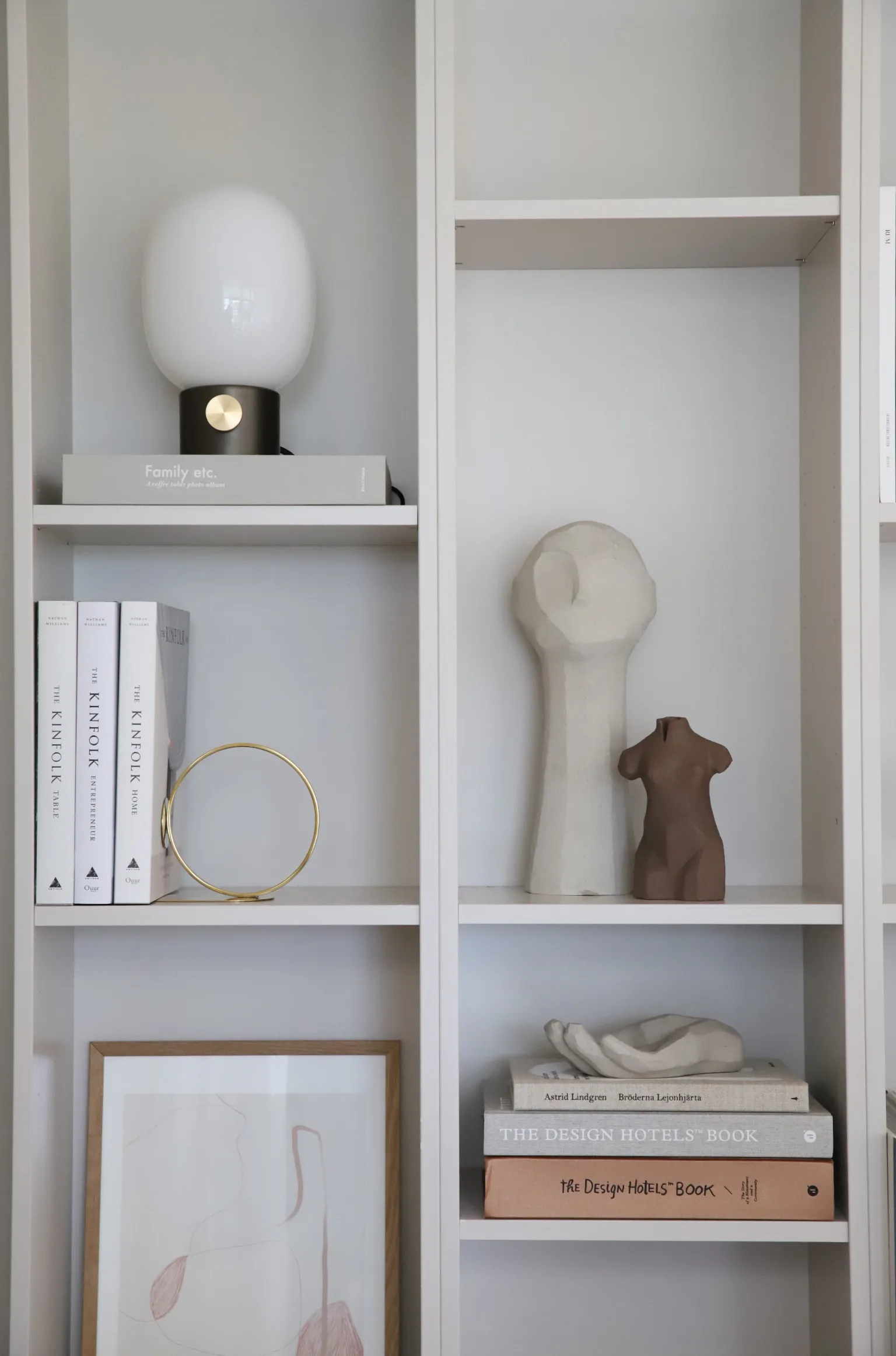 Escultura Adamo, Limestone Cooee Design