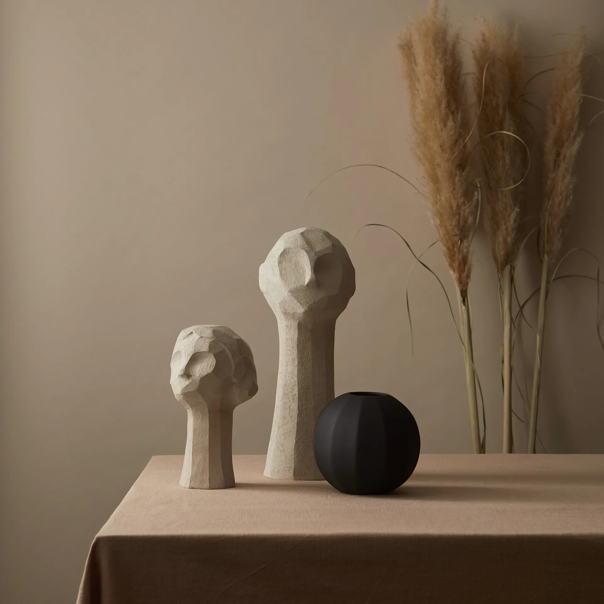 Escultura Ollie, Sand Cooee Design