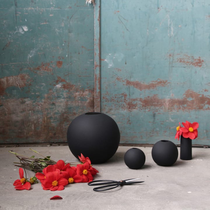 Jarrón Ball negro, 10 cm Cooee Design