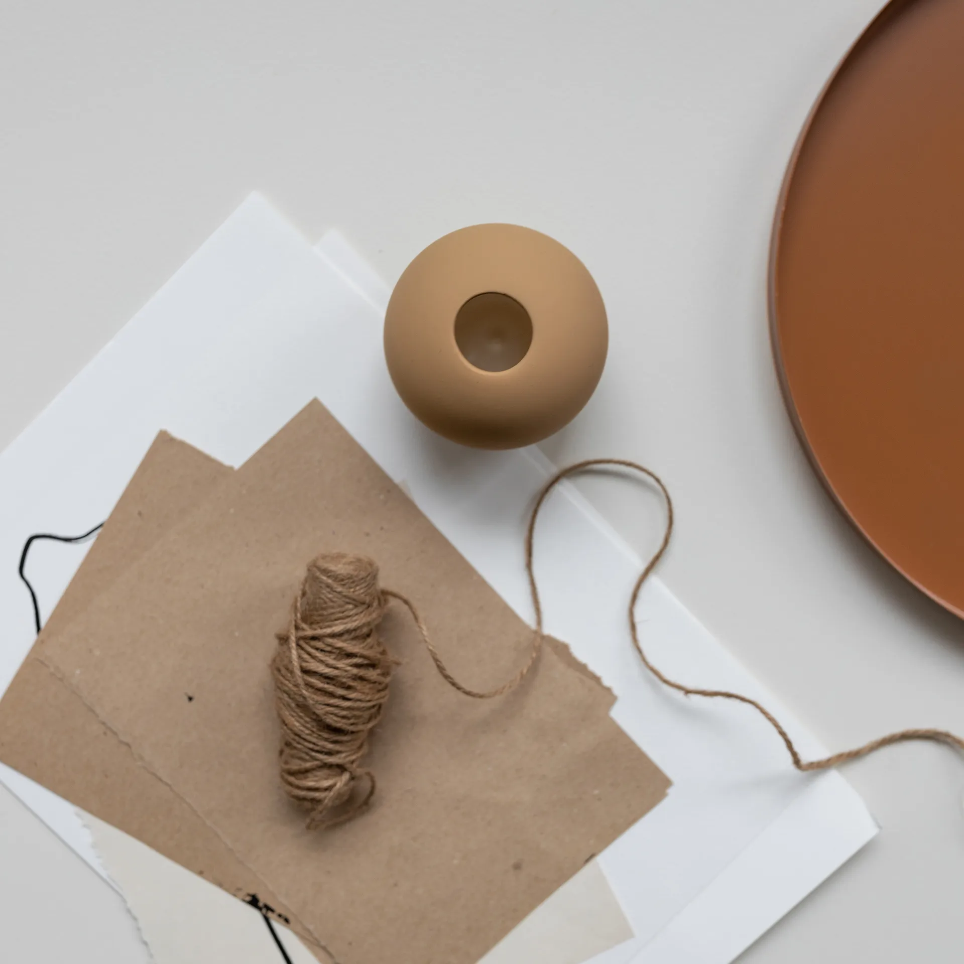 Jarrón Ball peanut, 10 cm Cooee Design