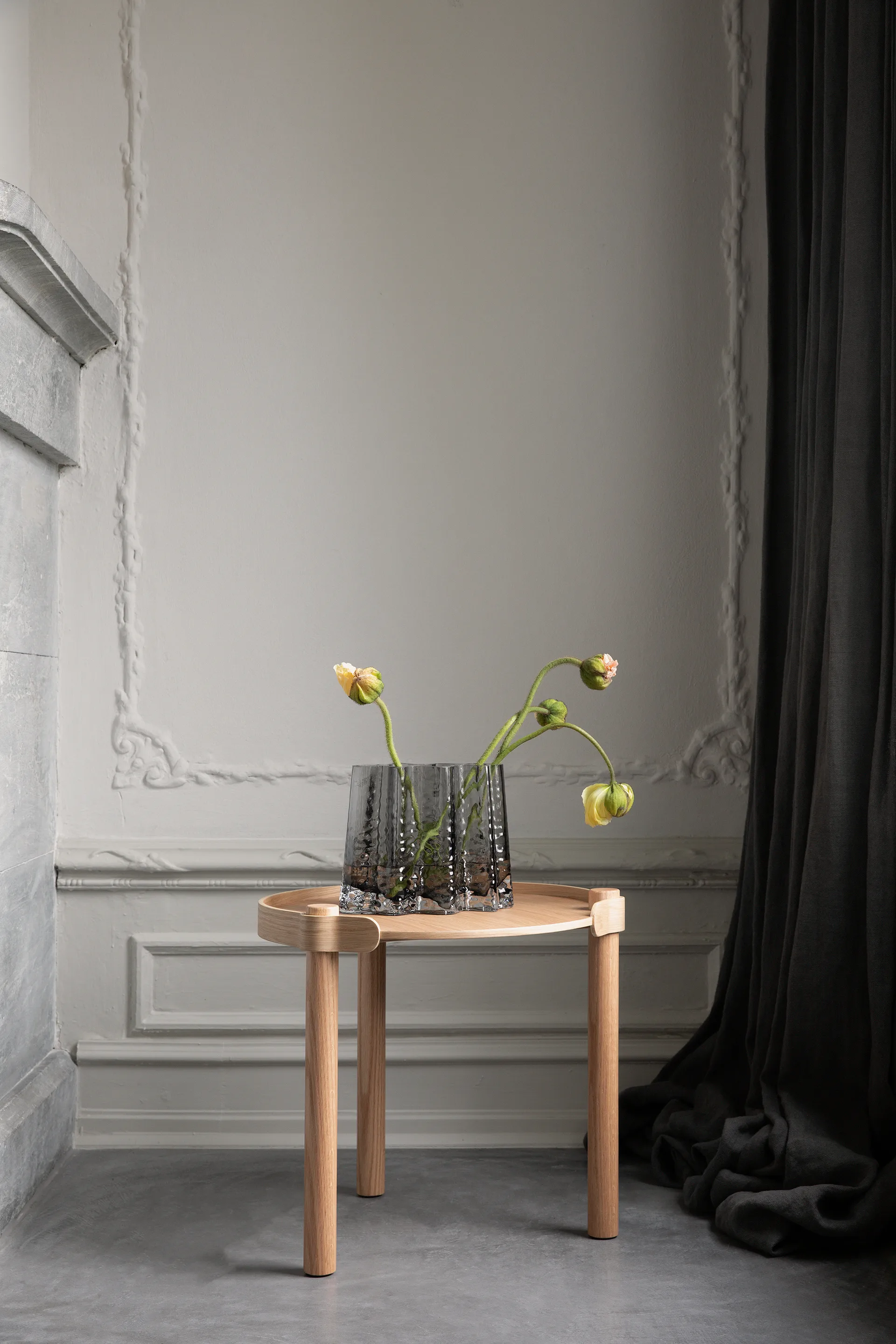 Jarrón Gry wide 19 cm, Smoke Cooee Design