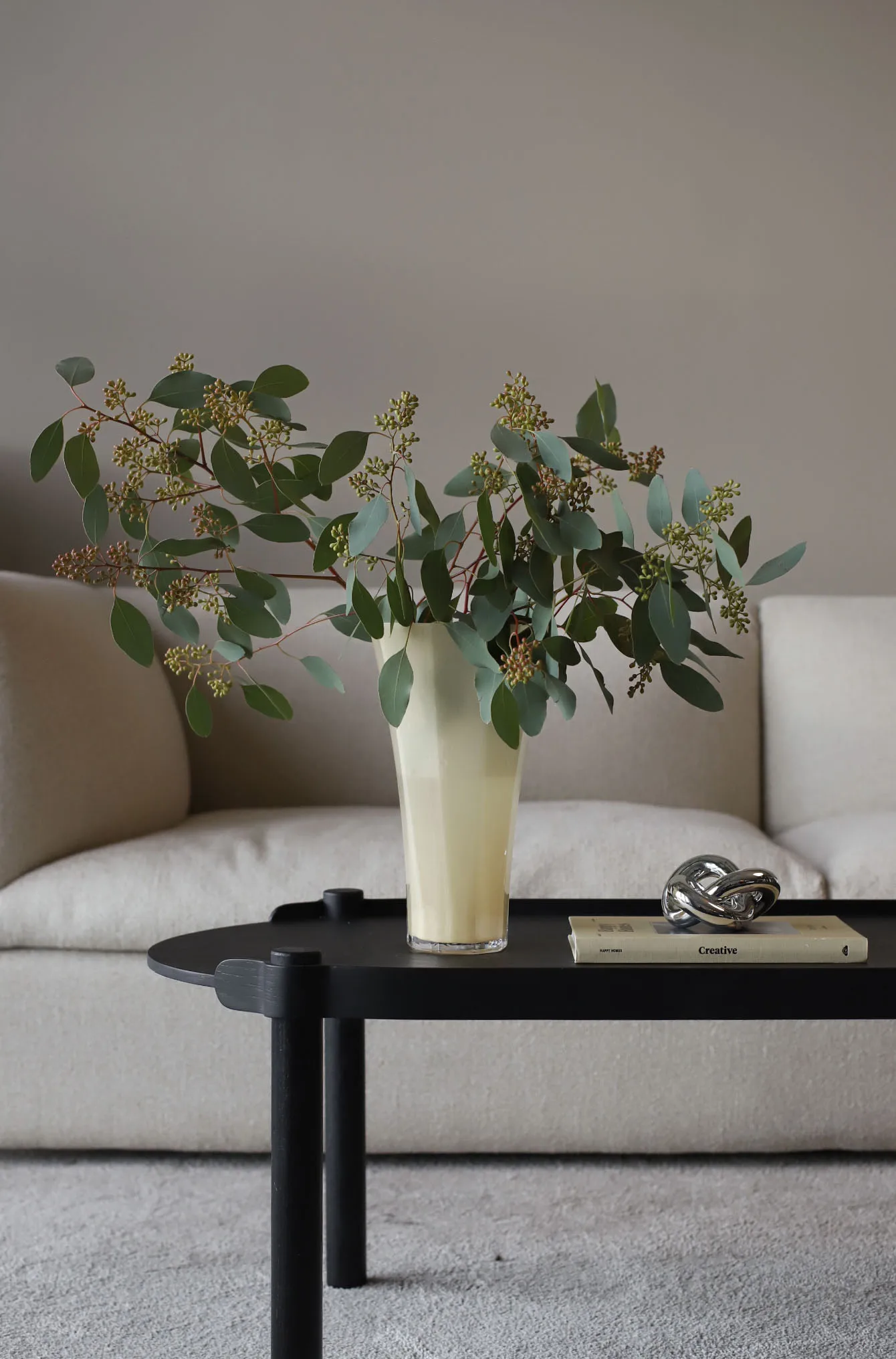 Jarrón Liliané 18 cm, Butter yellow Cooee Design