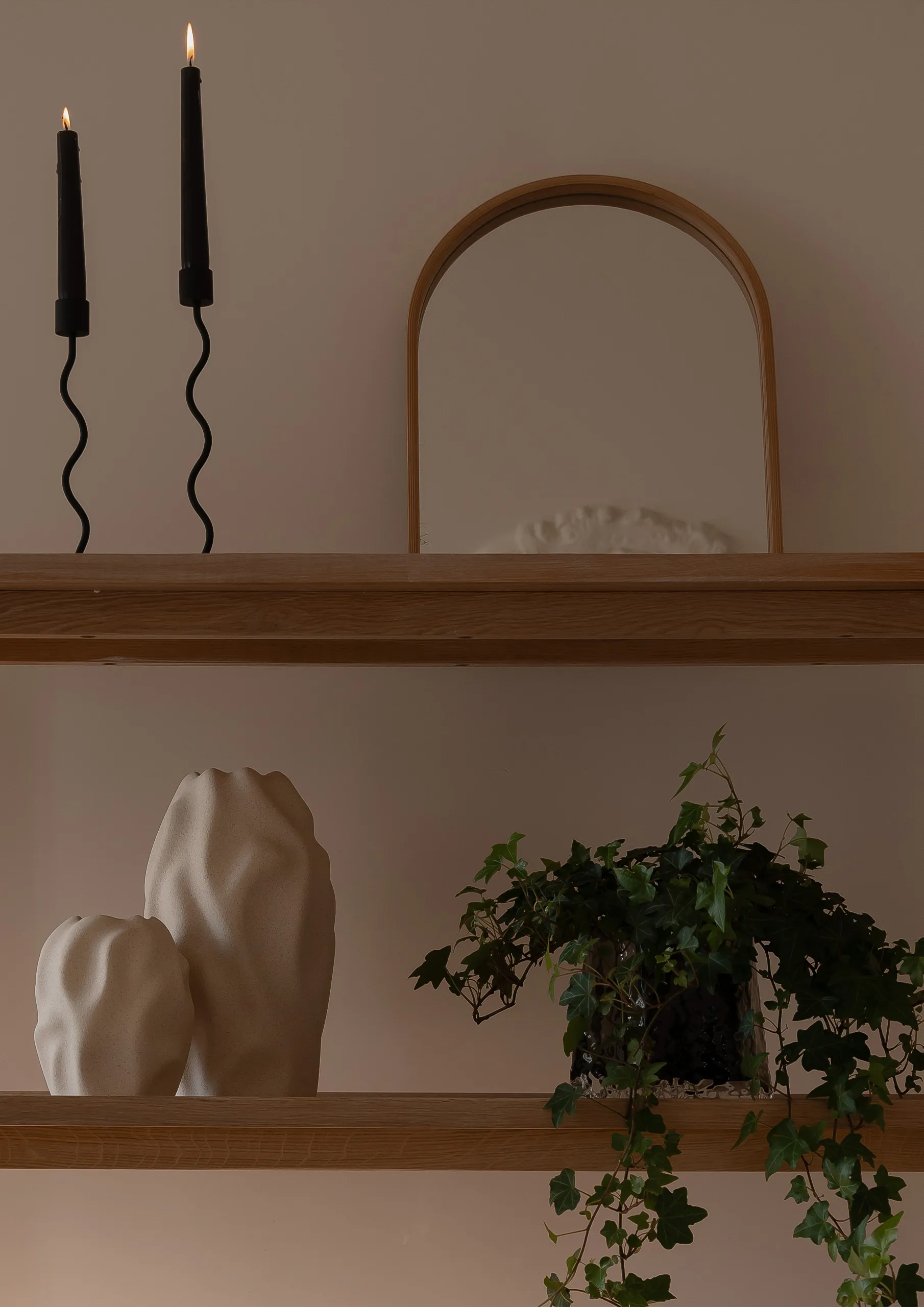 Lámpara de luz suave Ø17 cm, Humo Cooee Design