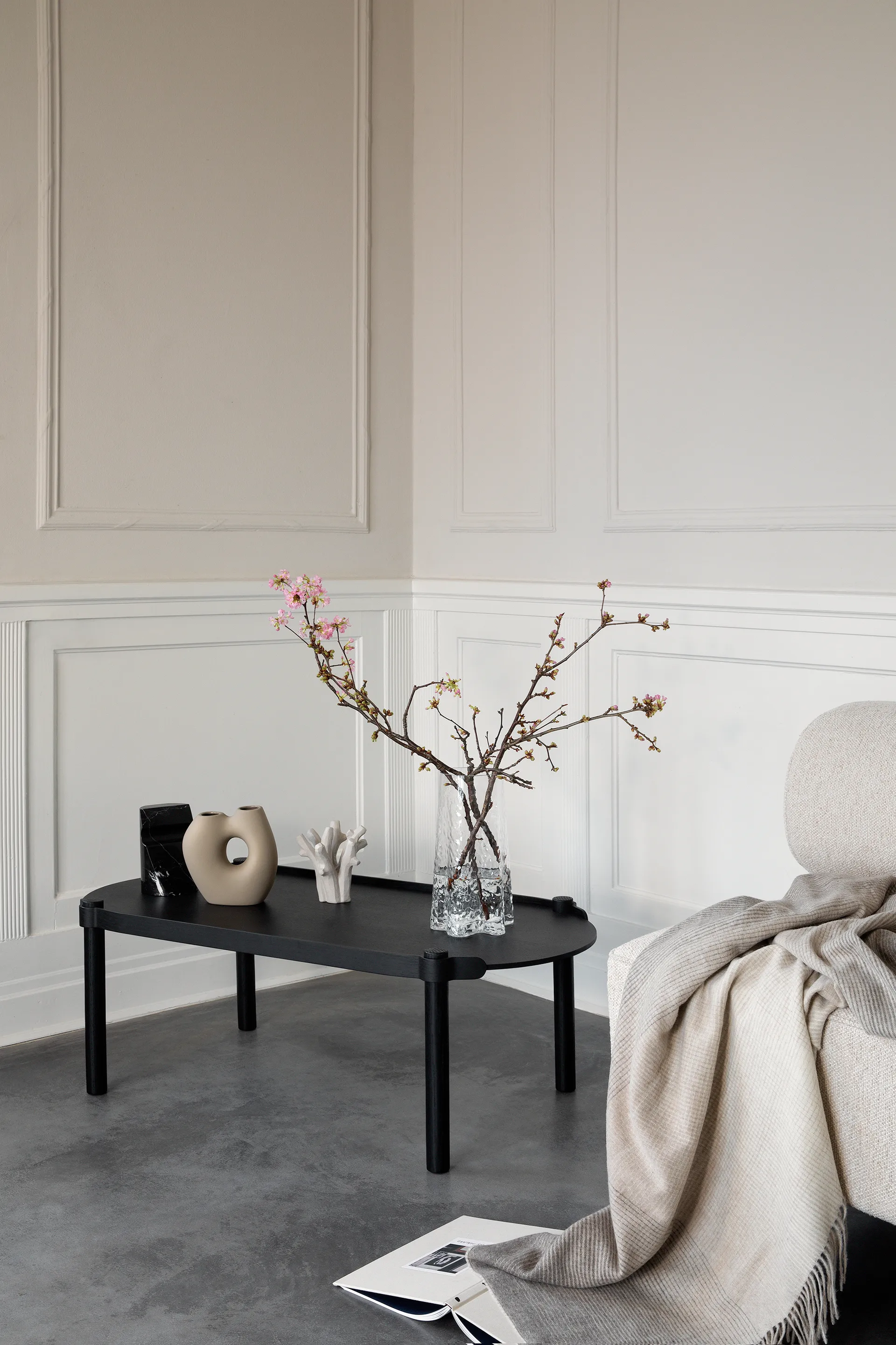 Mesa Woody 50x105 cm, Black stained oak Cooee Design