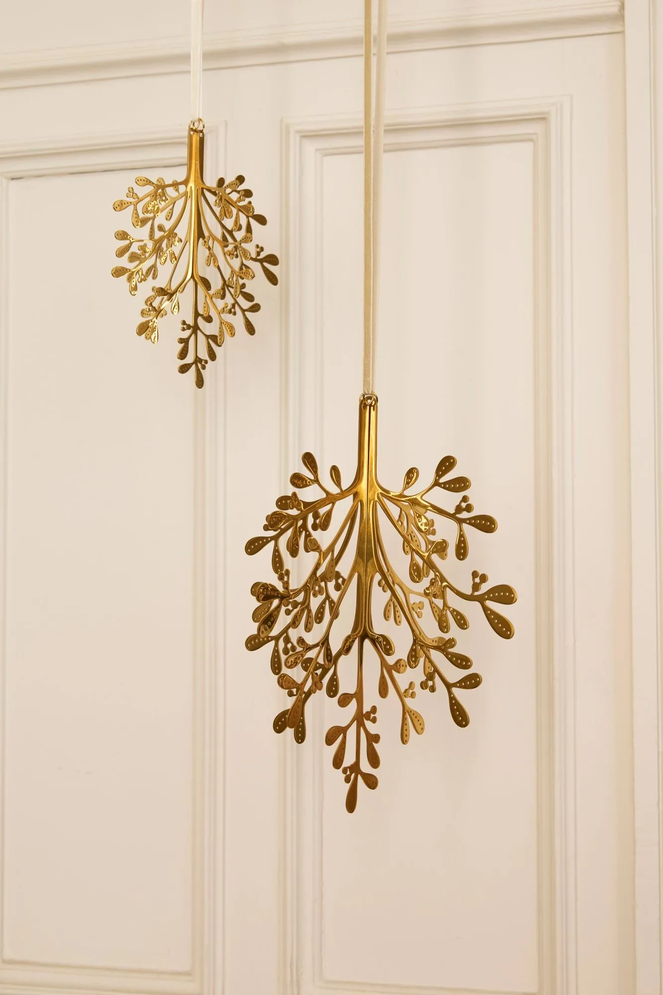 Mistletoe adorno navideño, pack de 2, Latón 20 cm Cooee Design