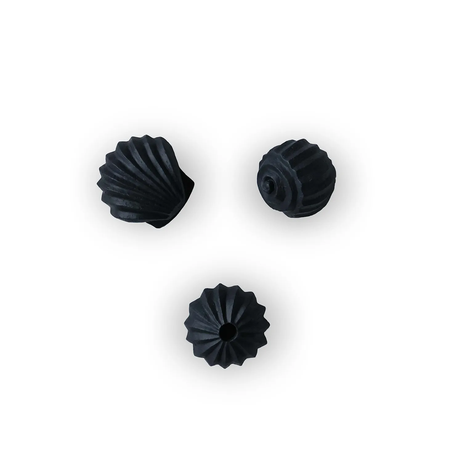 Set de 3 esculturas The Genesis Shells, Coal Cooee Design