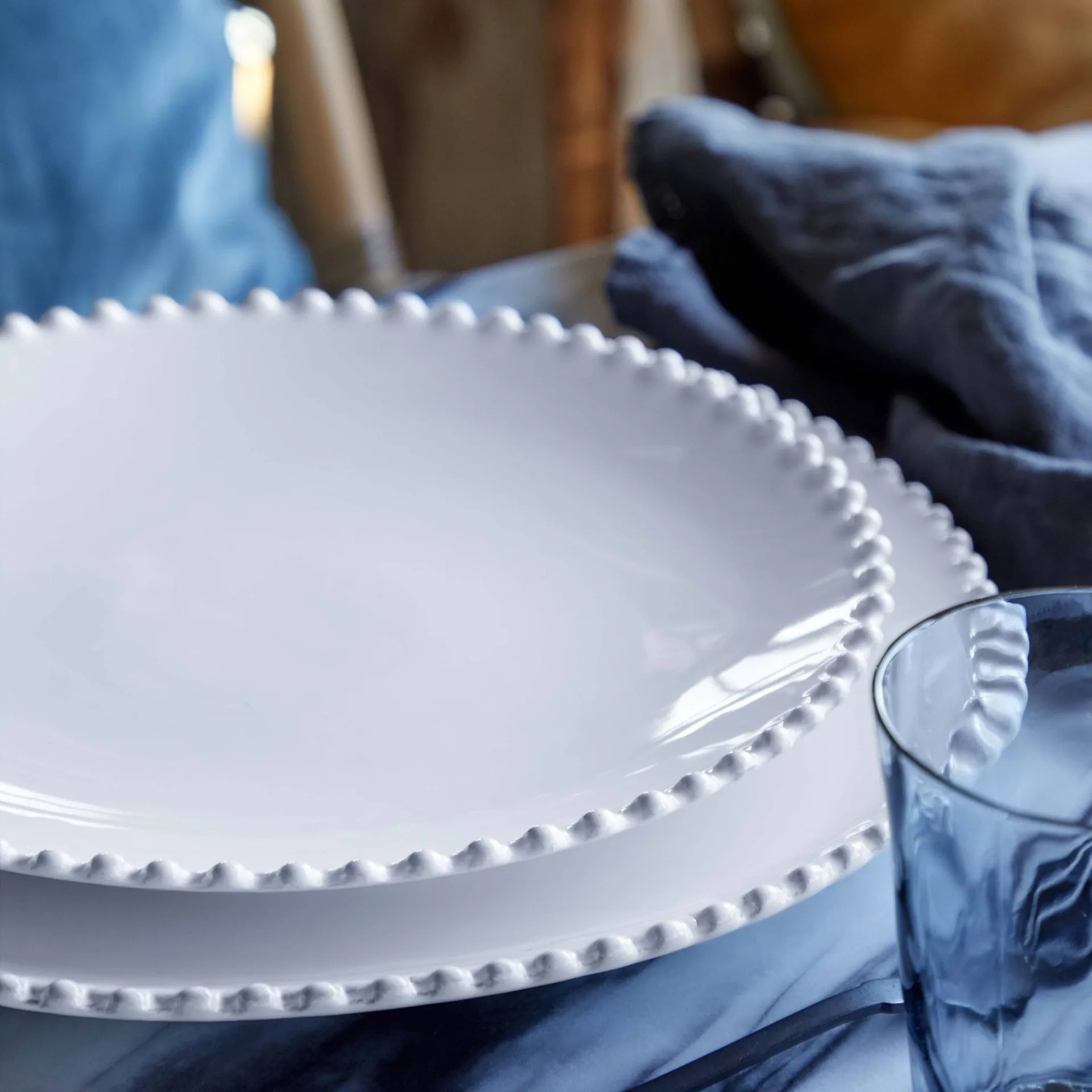 Plato llano Pearl, Blanco, Ø28 cm Costa Nova