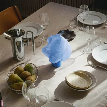 Lámpara de mesa portátil Soft Serve - Blueberry sorbet, 23 cm - Crème Atelier