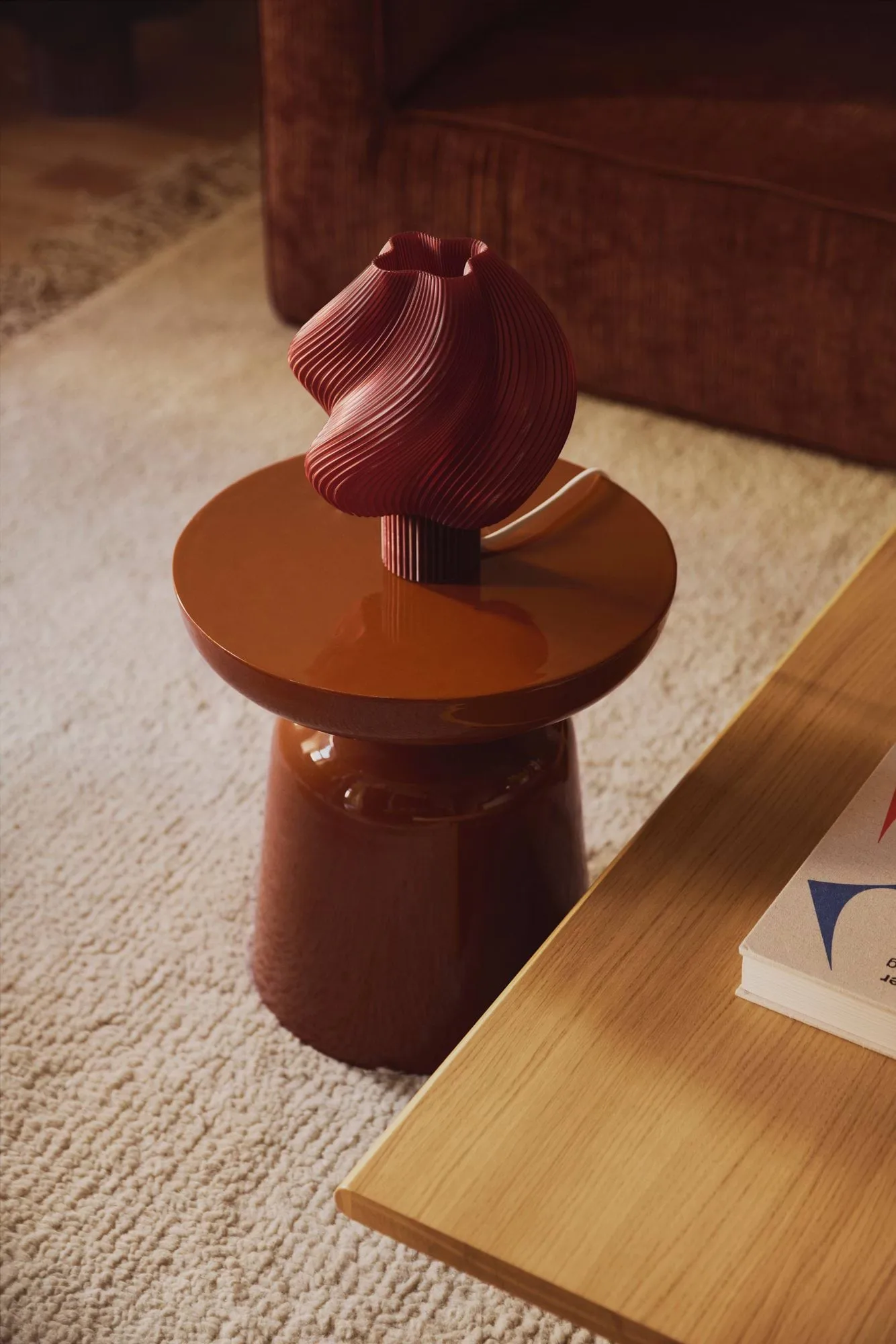 Lámpara de mesa Soft Serve, Cherry, Regular, 26 cm Crème Atelier