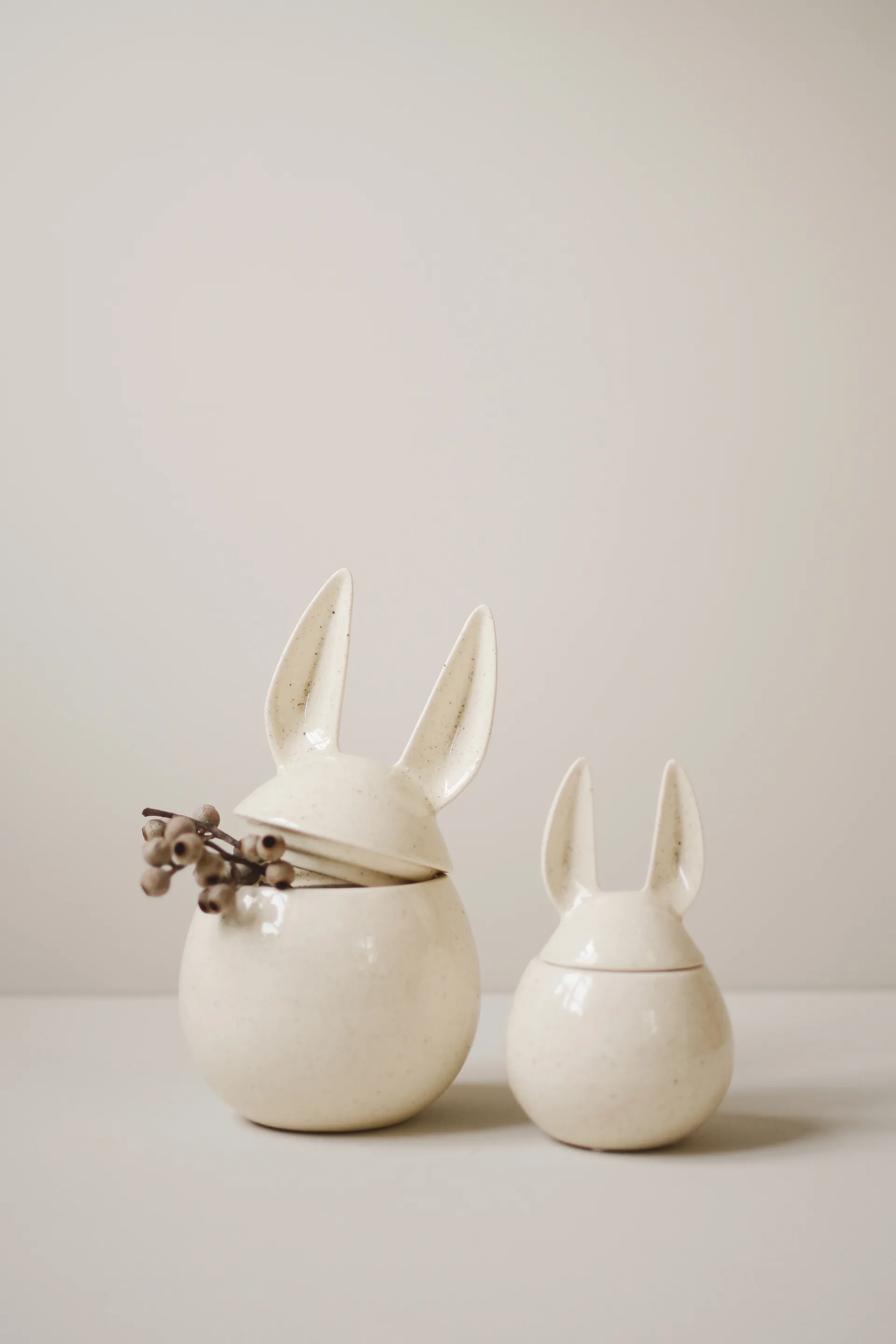 Bol grande DBKD Eating rabbit, Vanilla DBKD