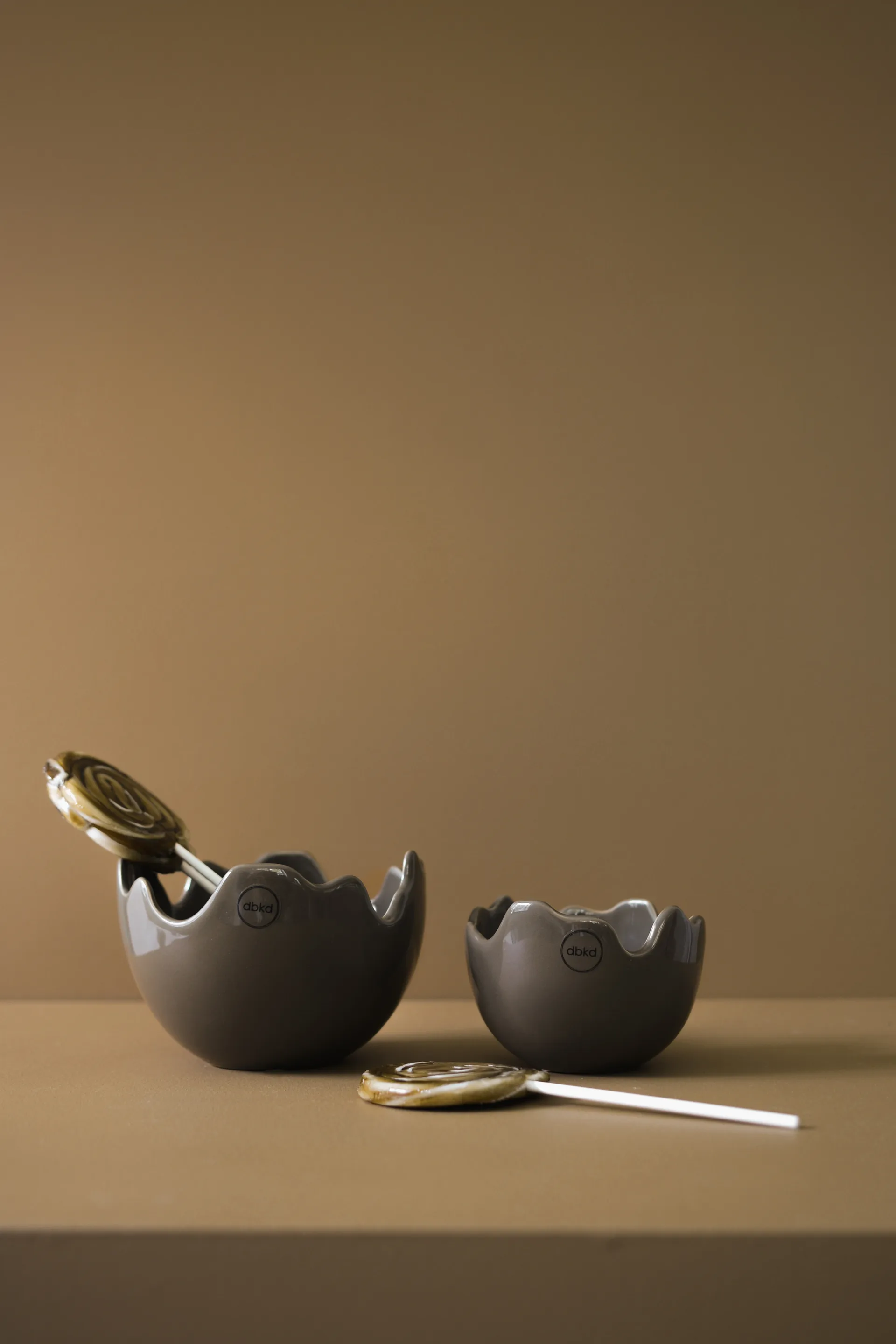 Bol Happy Easter cáscara de huevo large, Shiny dust DBKD