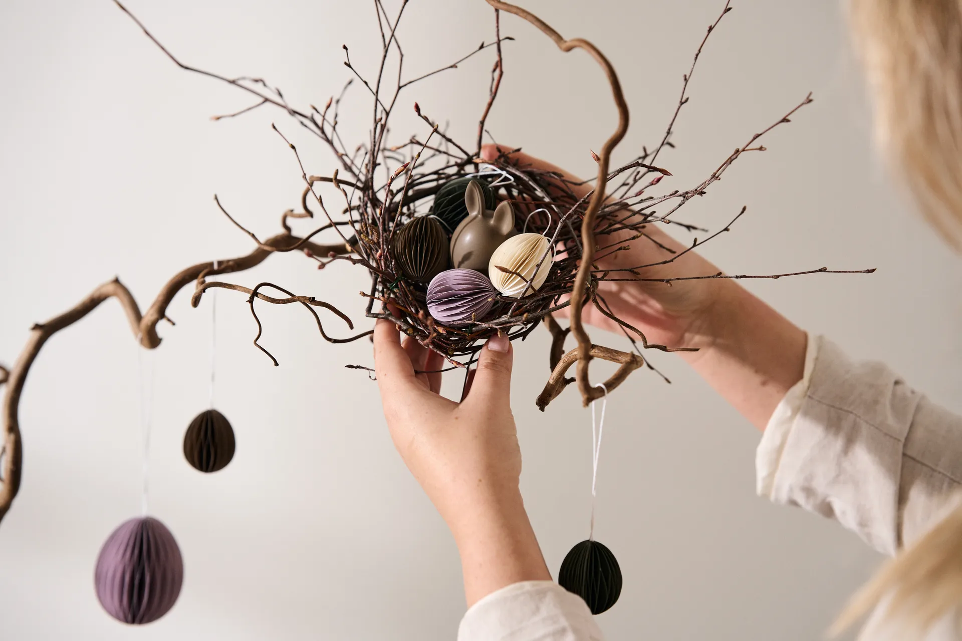 Colgante de Pascua Ovoid papel small 4 cm, Sand DBKD