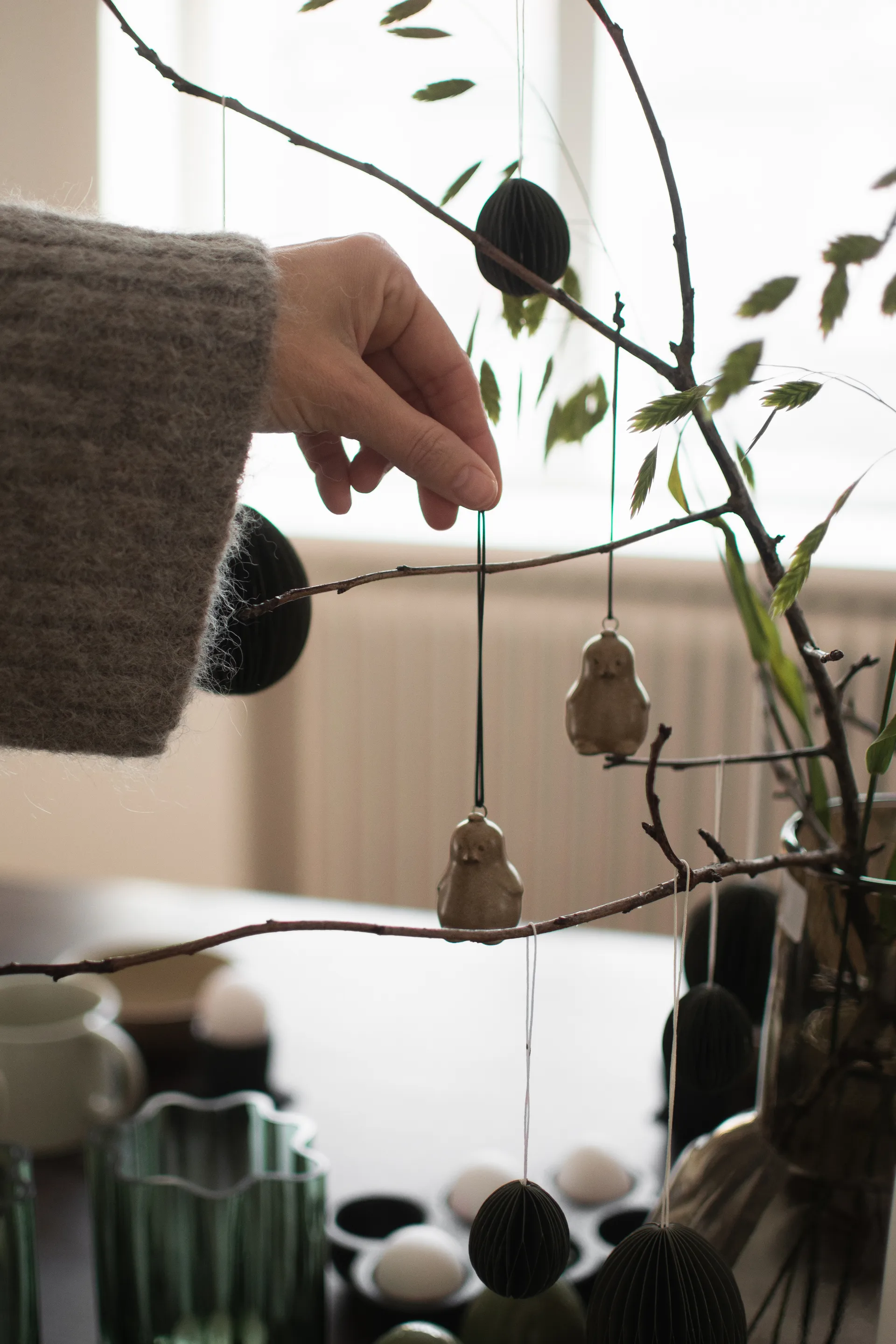 Colgante decorativo Hanging Chubby chicken, Beige DBKD