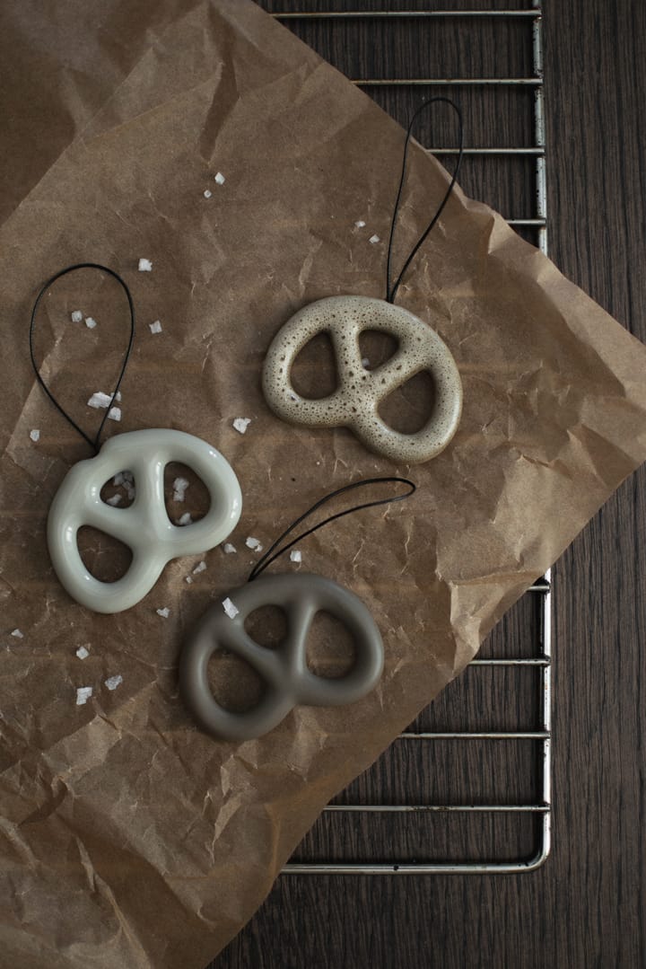 Colgante decorativo Hanging pretzel, Shiny mole DBKD