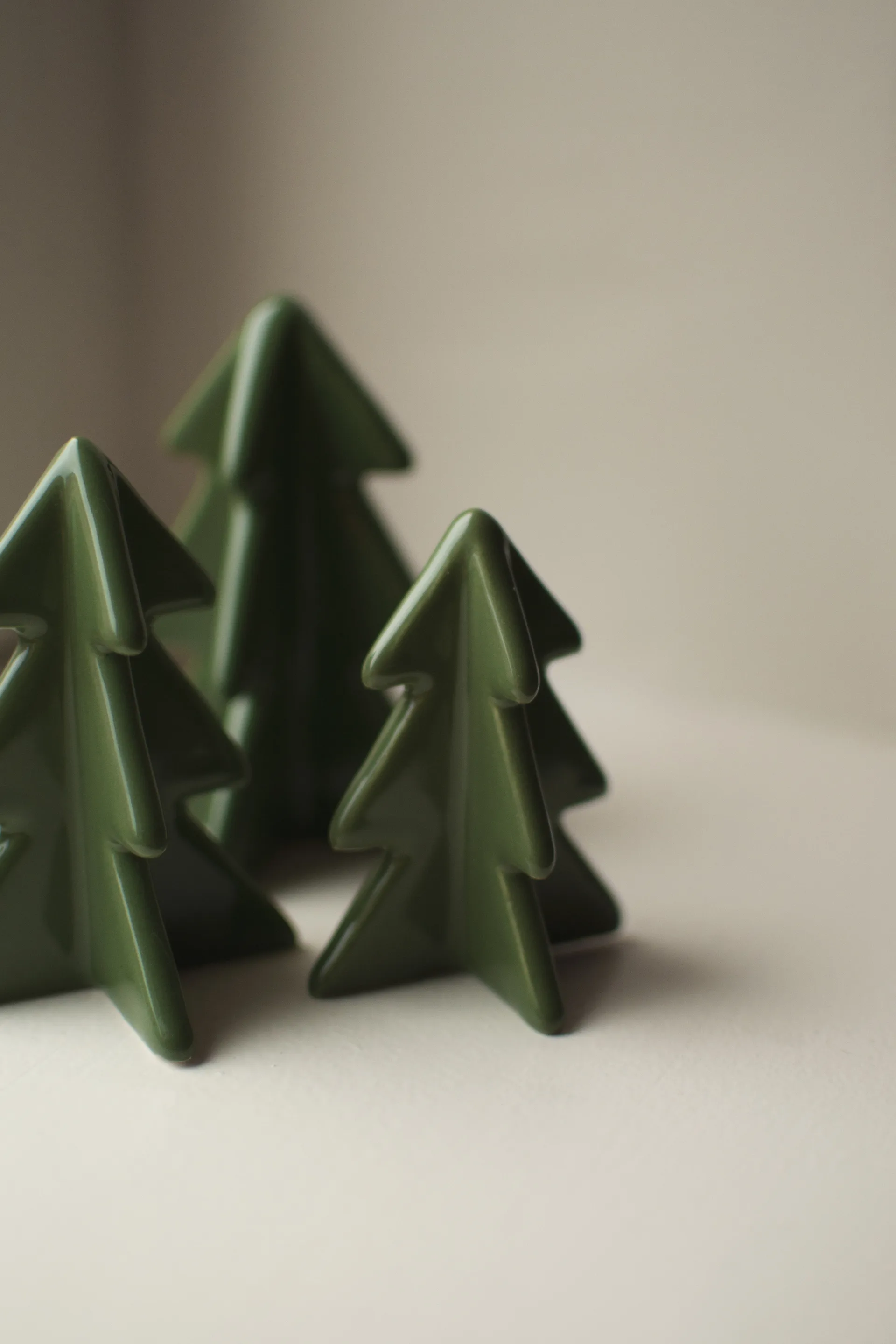 Decoración de árbol de invierno, Verde, 7 cm DBKD