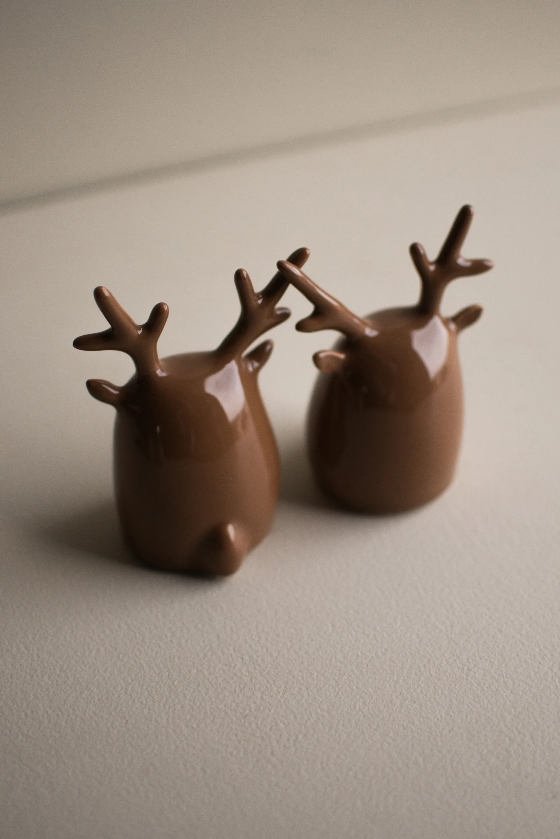 Deer twins 2 piezas, Nougat brillante DBKD