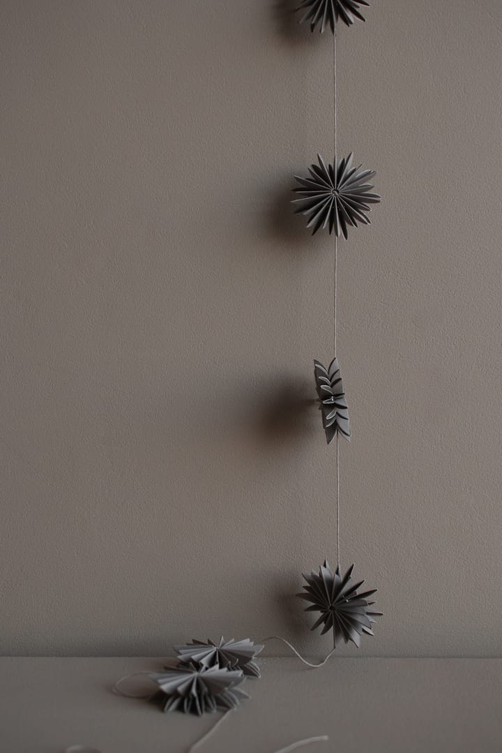 Guirnalda Garland copo, Mole DBKD