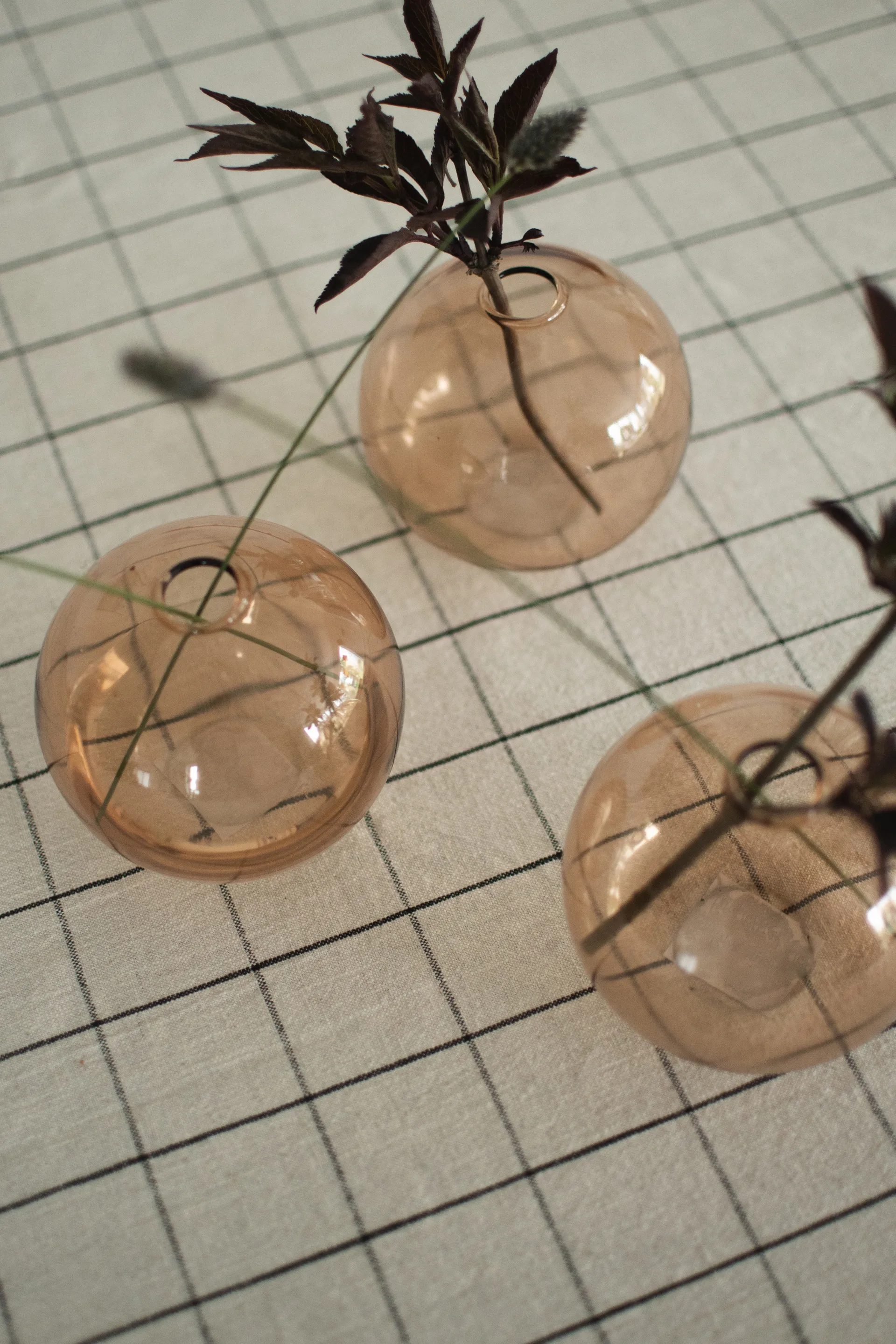 Jarrón Ball Ø10 cm, Beige DBKD