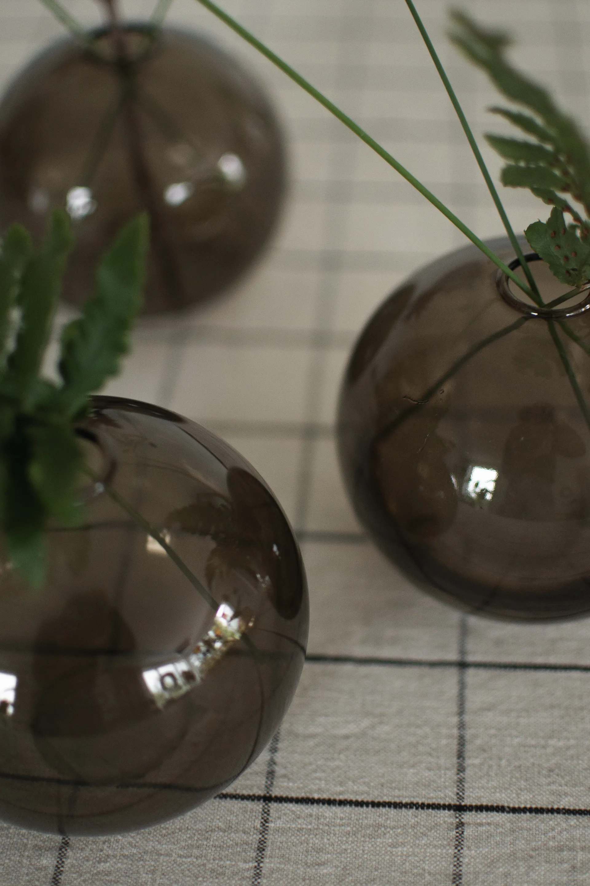 Jarrón Ball Ø10 cm, Marrón DBKD