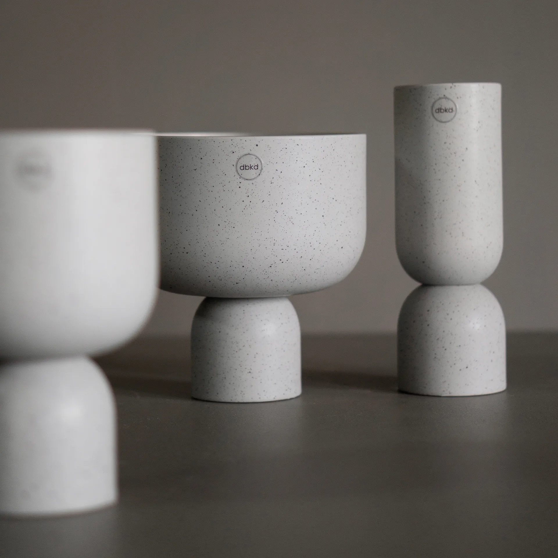 Jarrón Post 23 cm, Mole dot DBKD