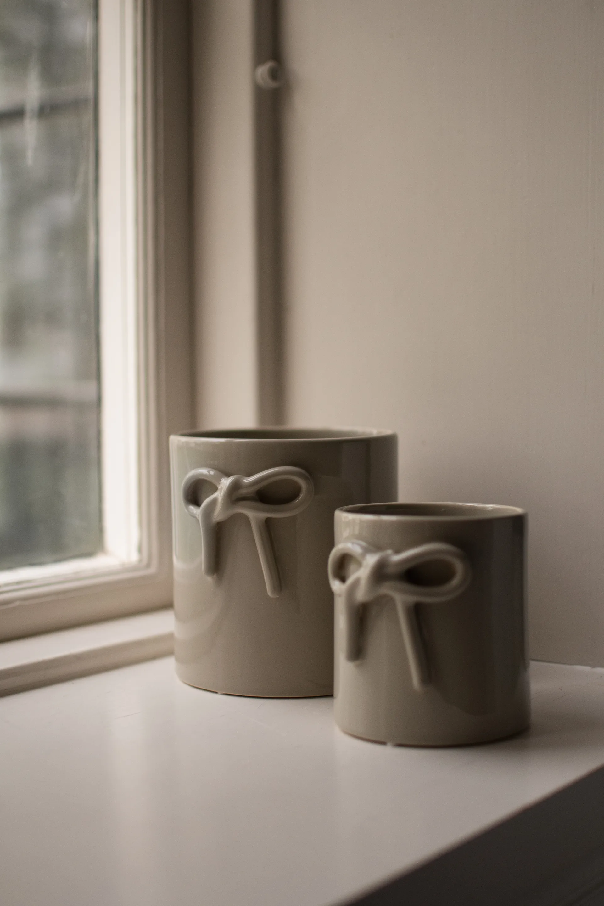 Maceta Bow Ø14 cm, Shiny mole DBKD